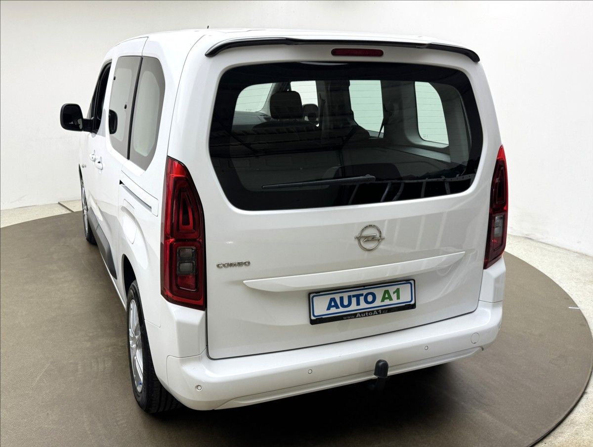 Opel Combo, 1,2 81kW VÝHŘEV TAŽNÉ 1MAJ ČR - fotka 5
