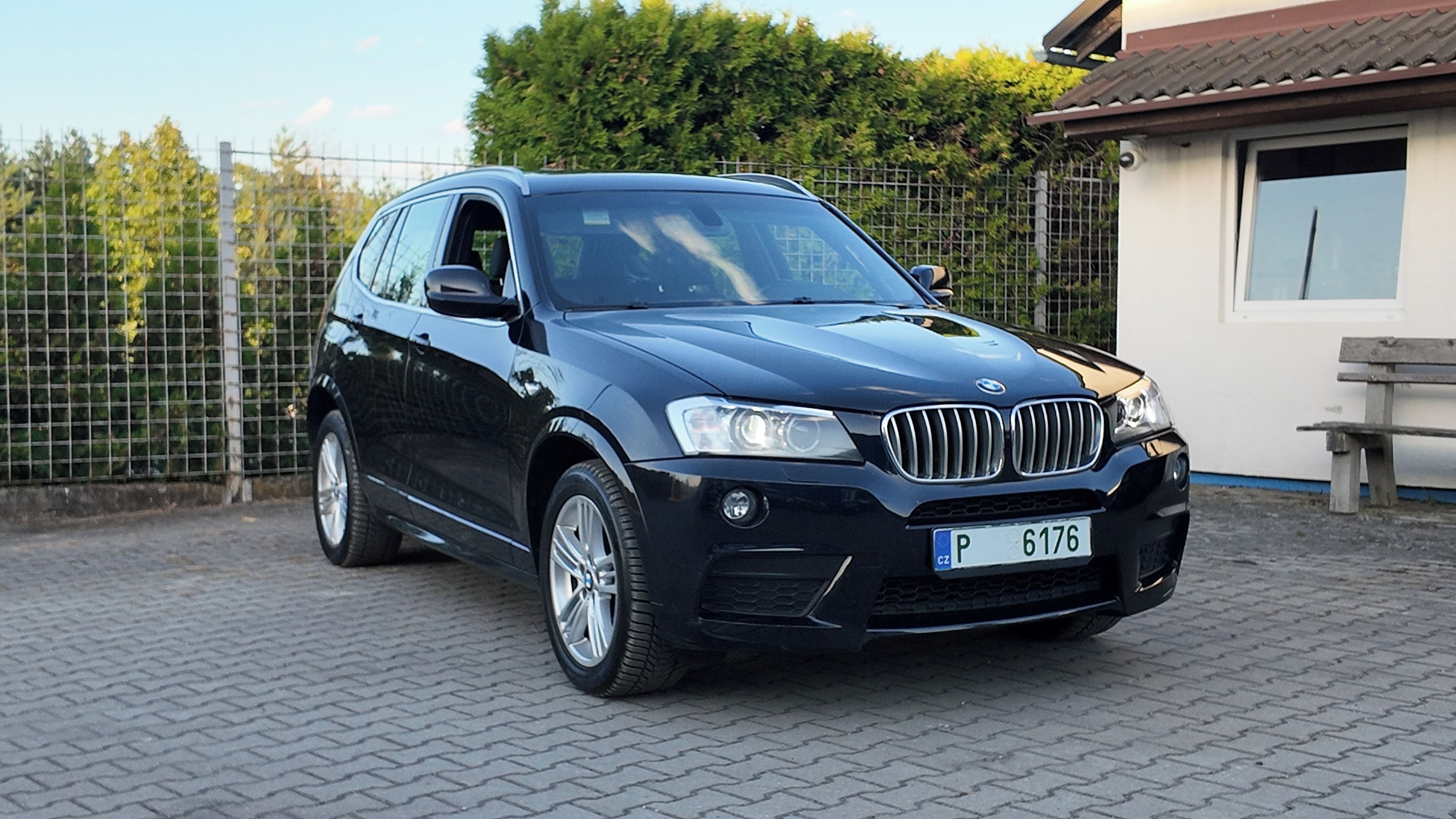 BMW X3, 3.0 Xdrive Mpaket ser.kni - fotka 2