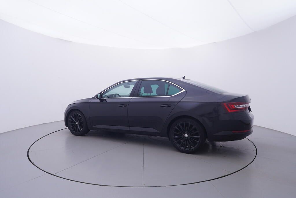 Škoda Superb, Style 2.0 TDI 140 kW - fotka 3