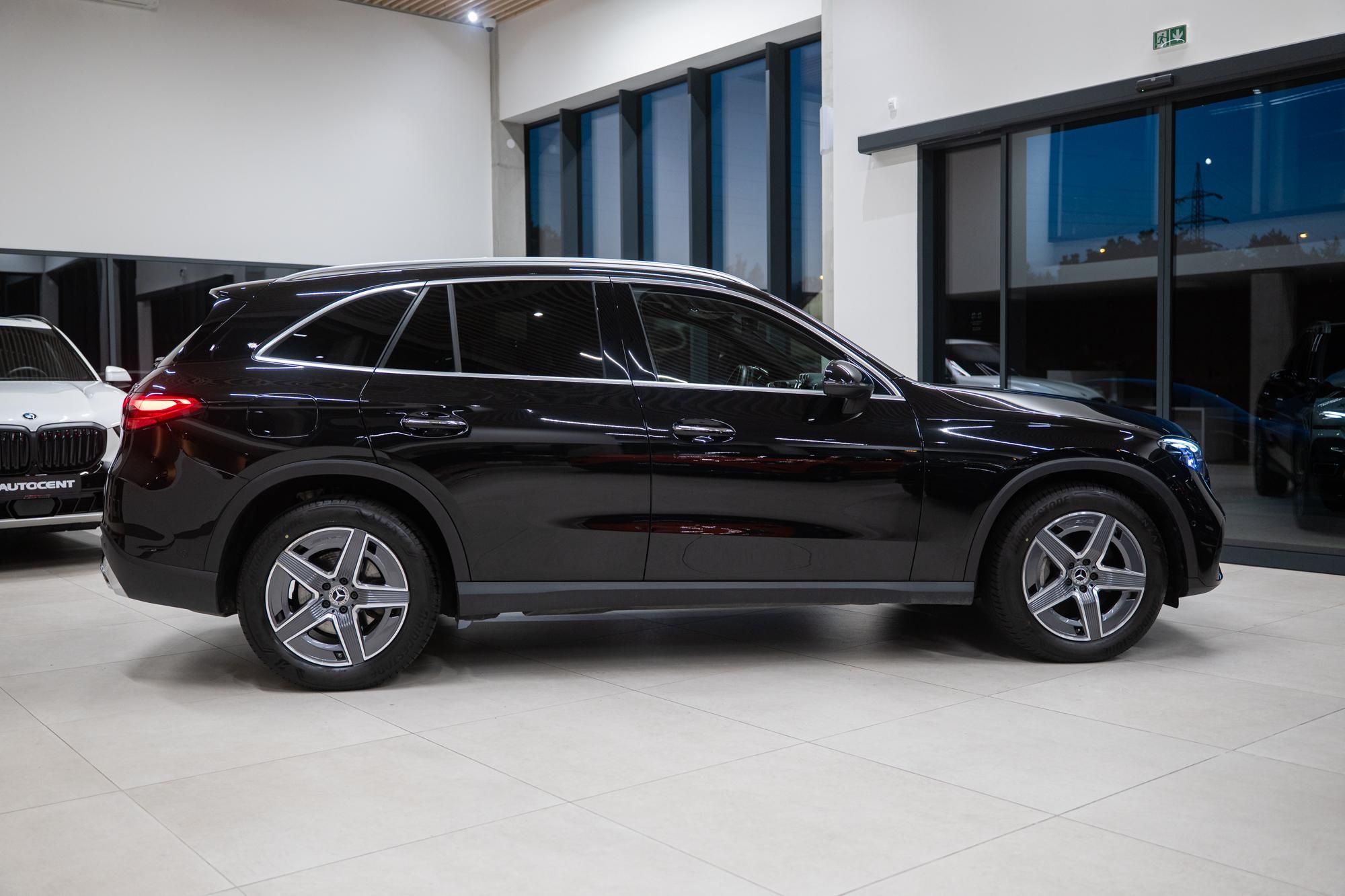 Mercedes-Benz GLC, 220d 145KW 4x4 AMG 1ČR TAŽNÉ - fotka 3