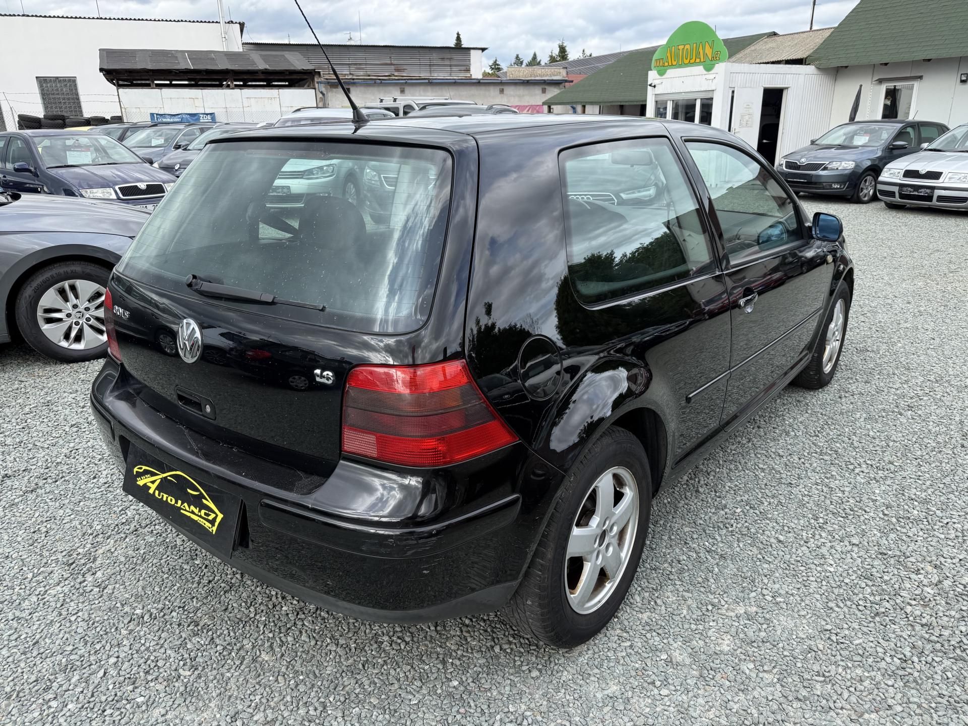 Volkswagen Golf, 1.6i - fotka 6