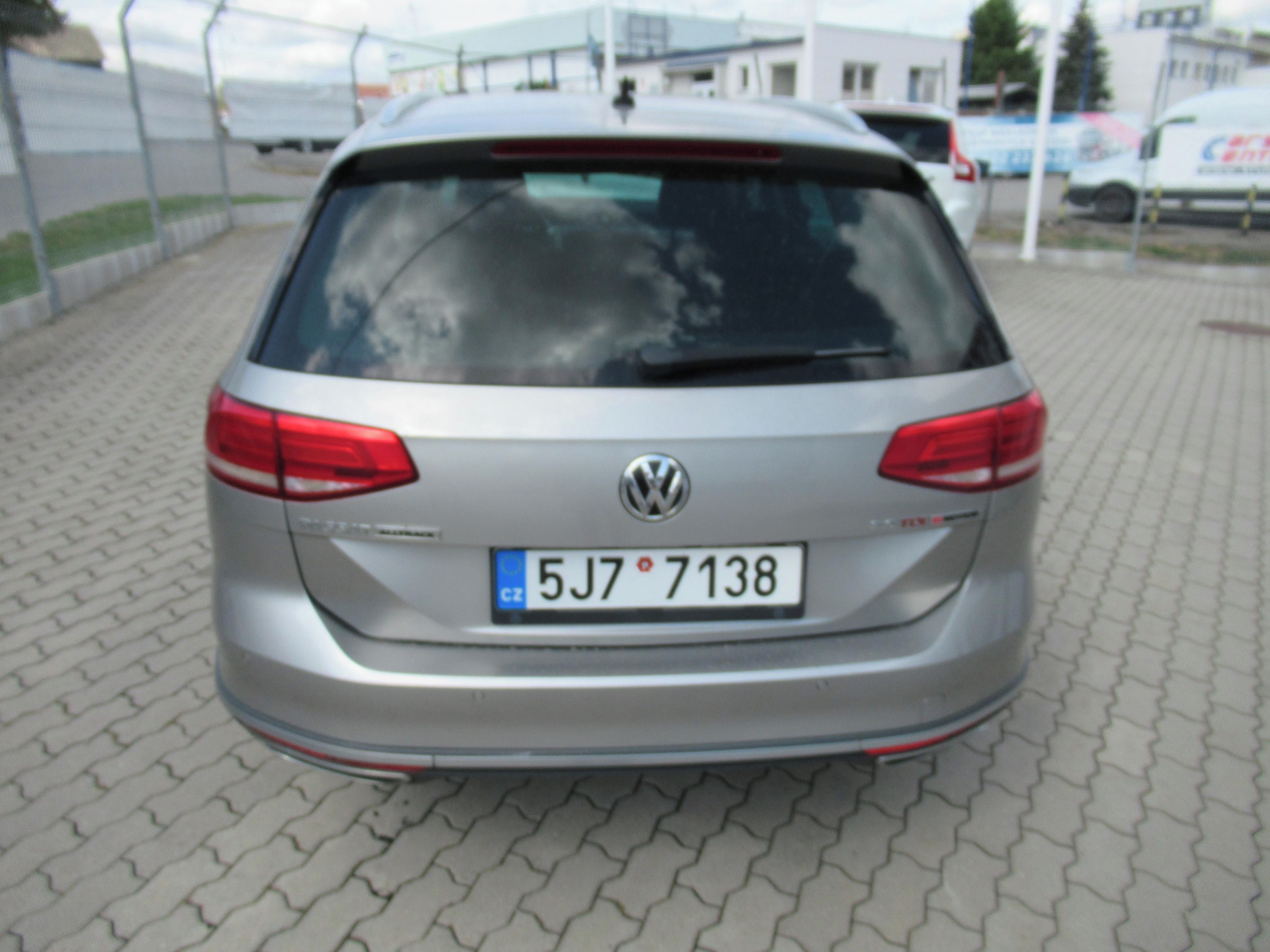Volkswagen Passat, ALLTRACK 4motion 240ps - fotka 5