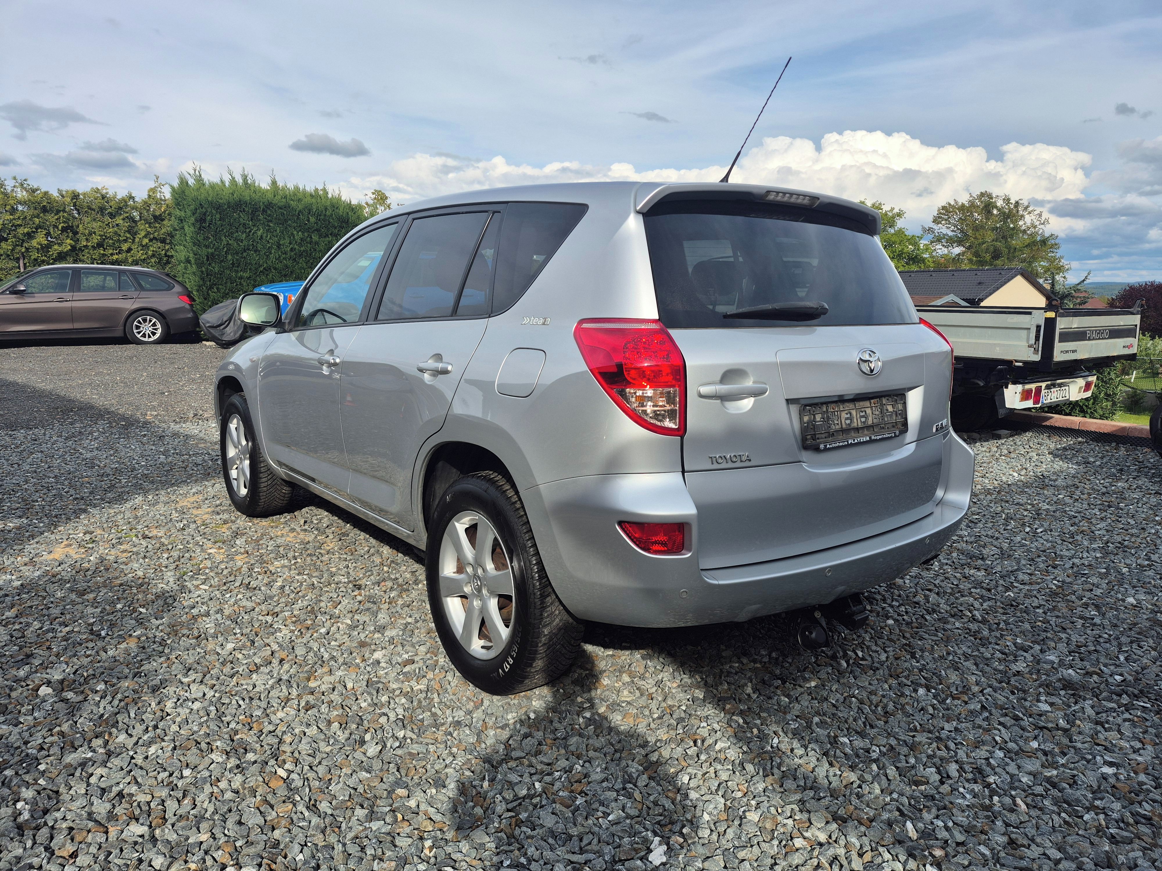Toyota Rav4, Toyota RAV 4 2,0 I 4x4 - fotka 6