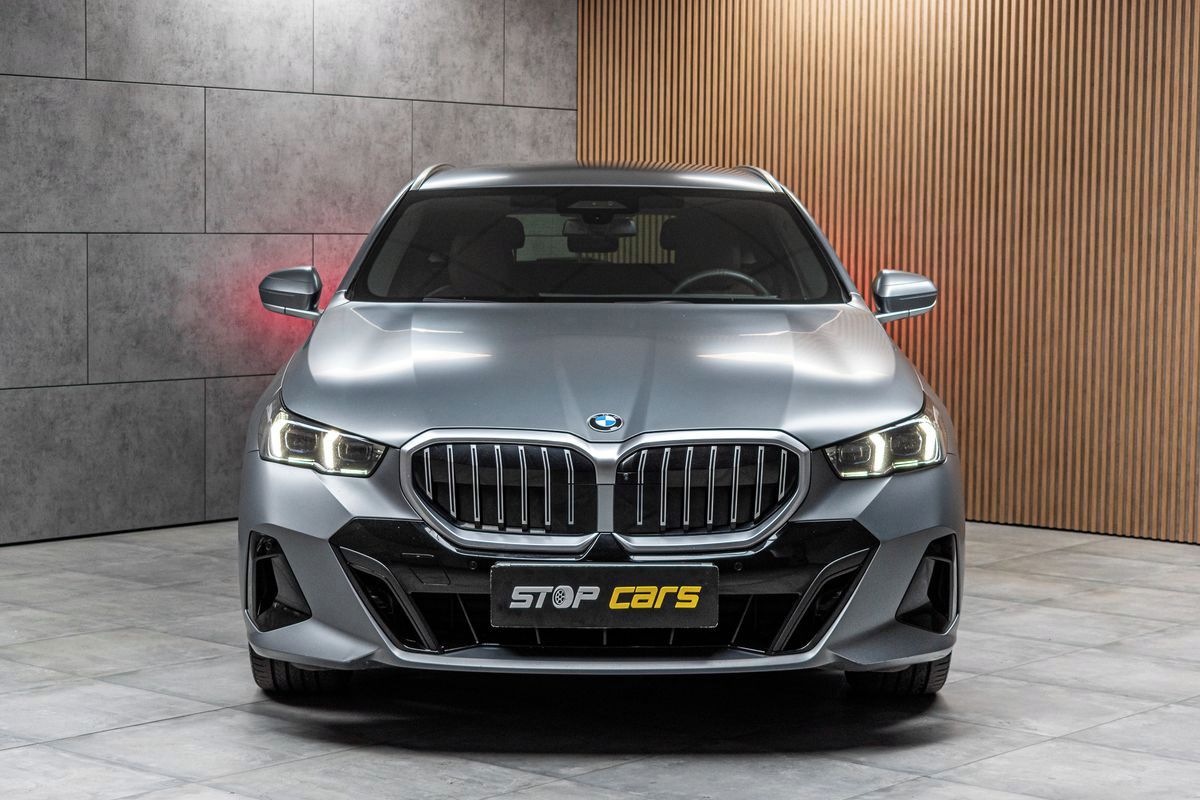 BMW Řada 5, 540d xDrive ///M*HK*ČR*ZÁRUKA - fotka 2