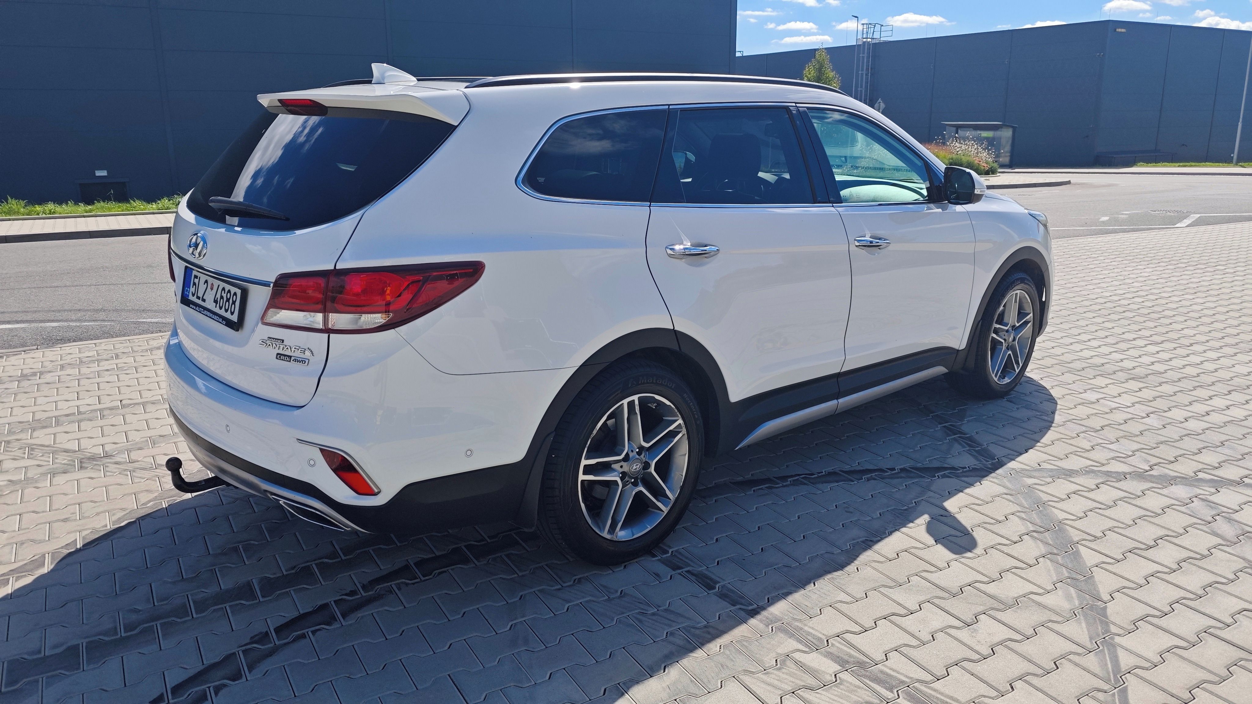 Hyundai Grand Santa Fe, 2.2crdi 7mist kůže - fotka 6