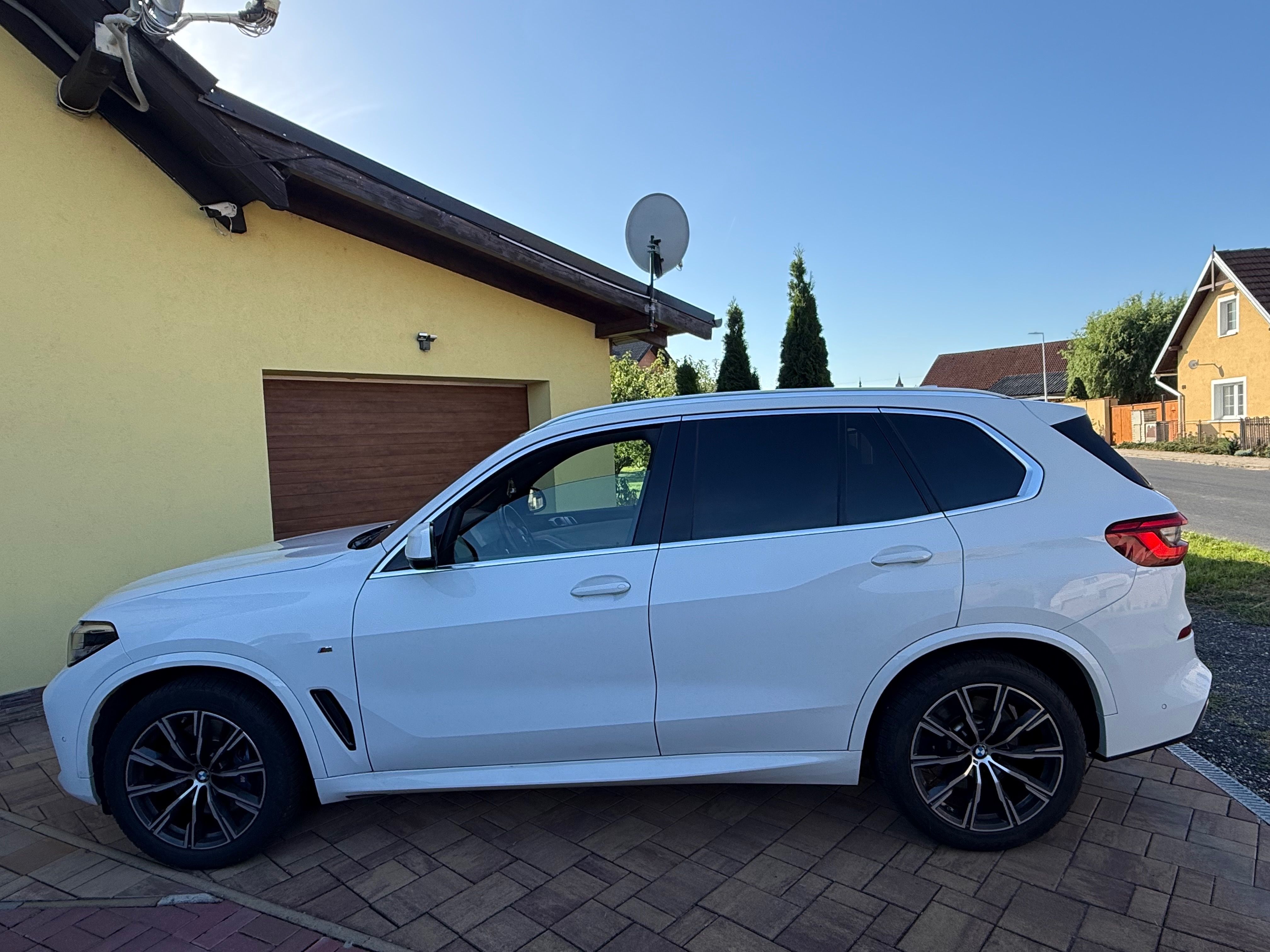 BMW X5 - fotka 2