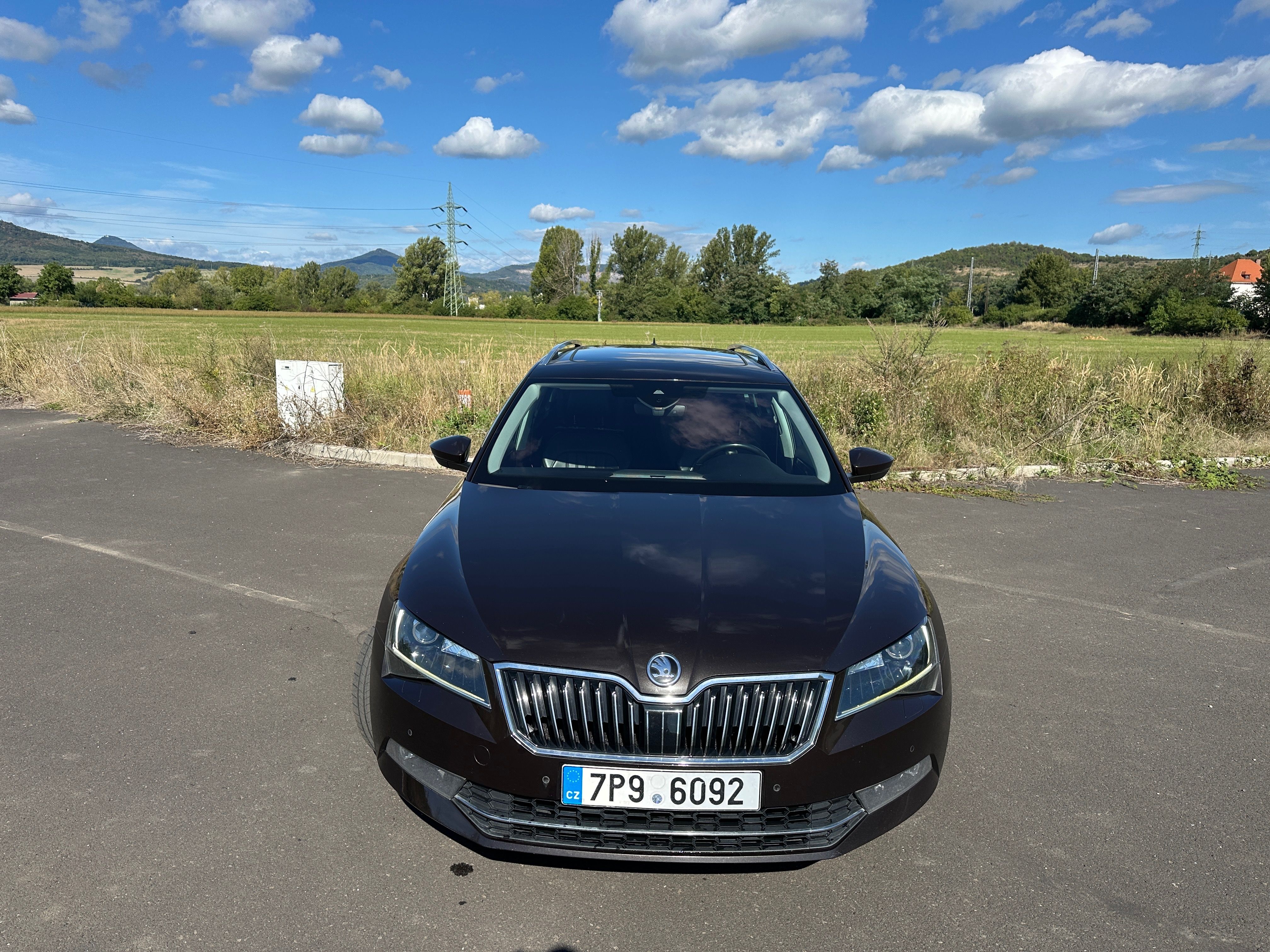 Škoda Superb, Škoda Superb 2.0tdi 140kw DSG - fotka 2
