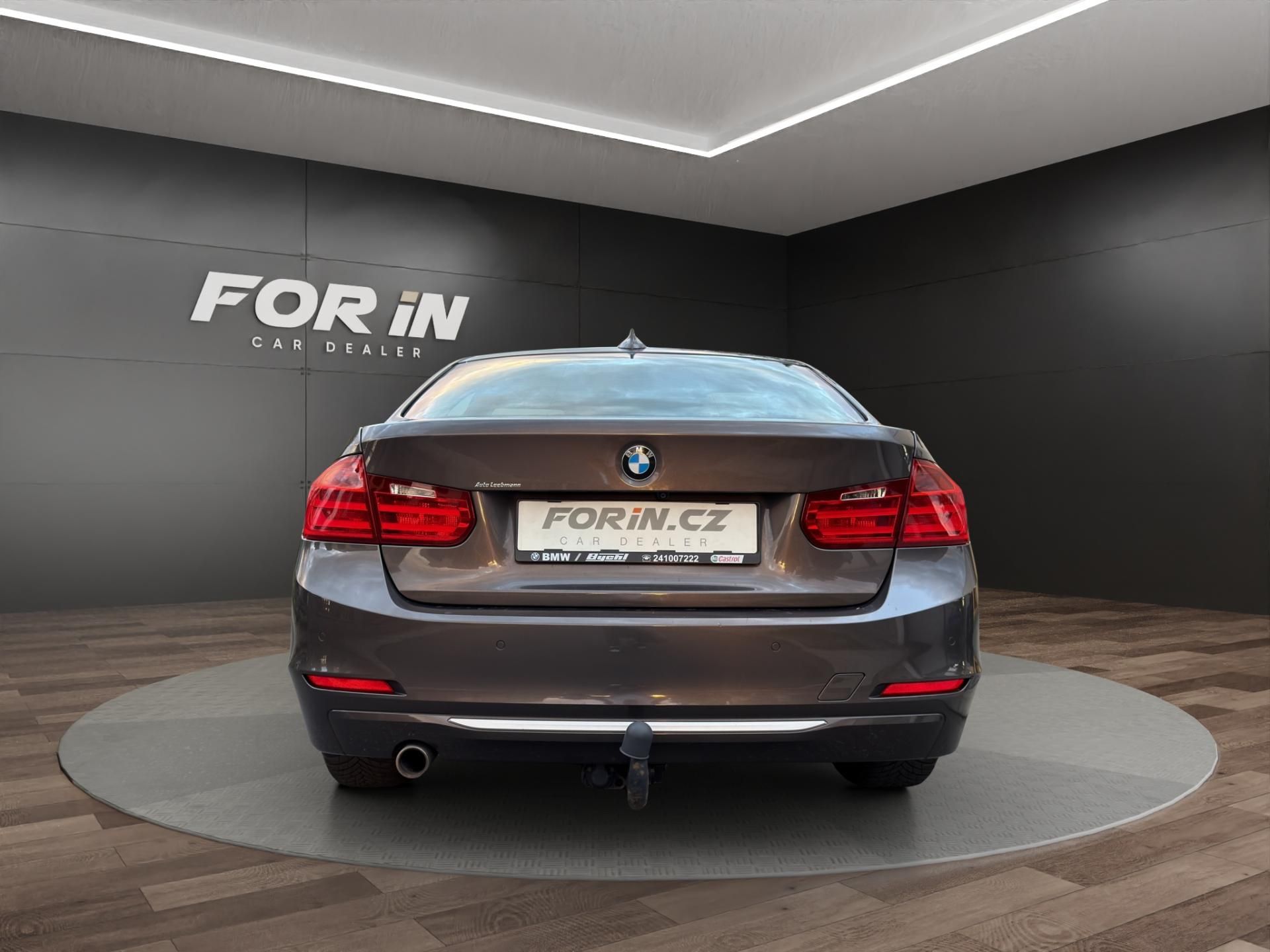 BMW Řada 3, 135KW 320D X-DRIVE - fotka 5
