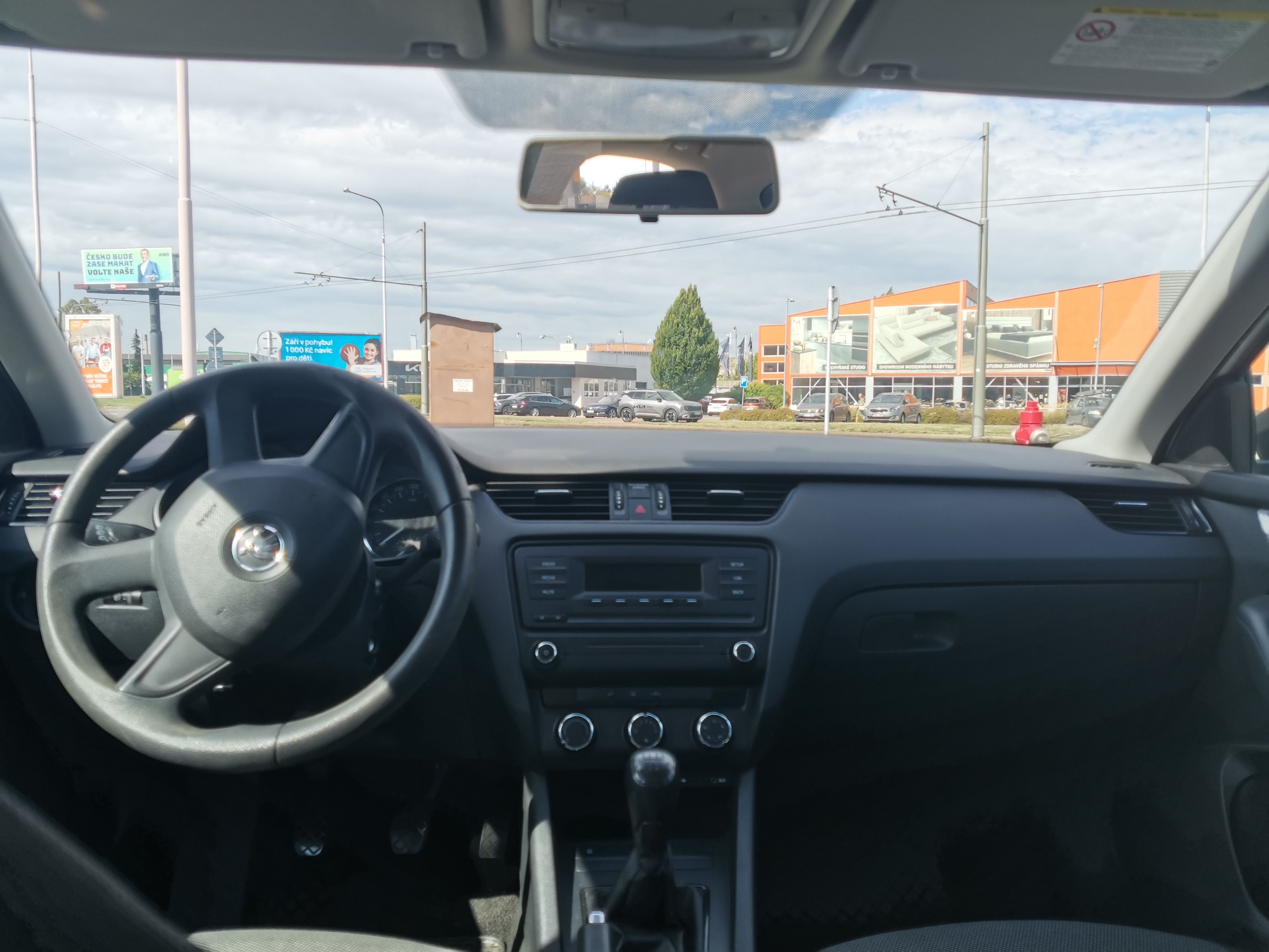 Škoda Octavia, 1.6 TDi, Servisováno, 4l/100km - fotka 6