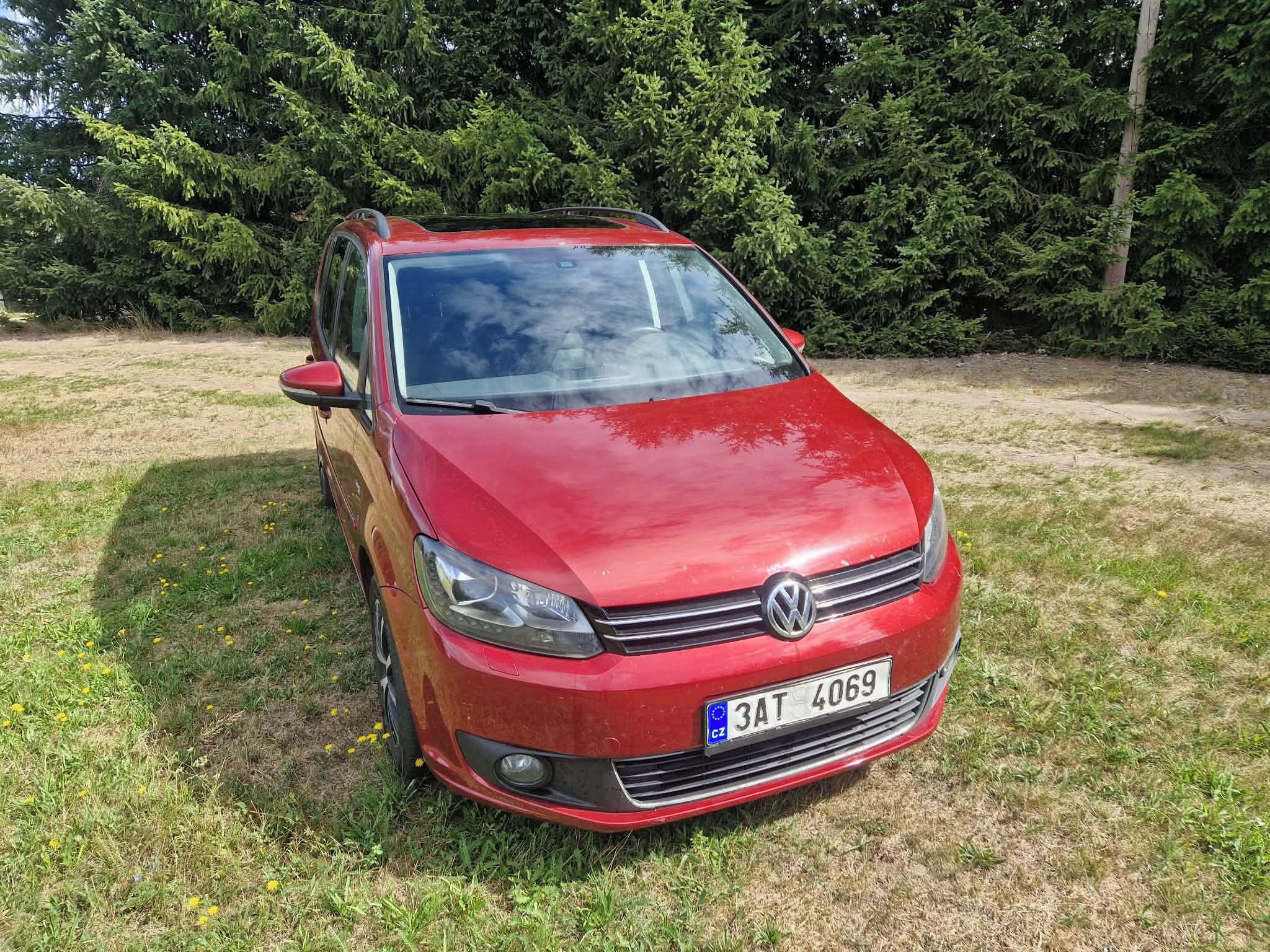Volkswagen Touran - fotka 6