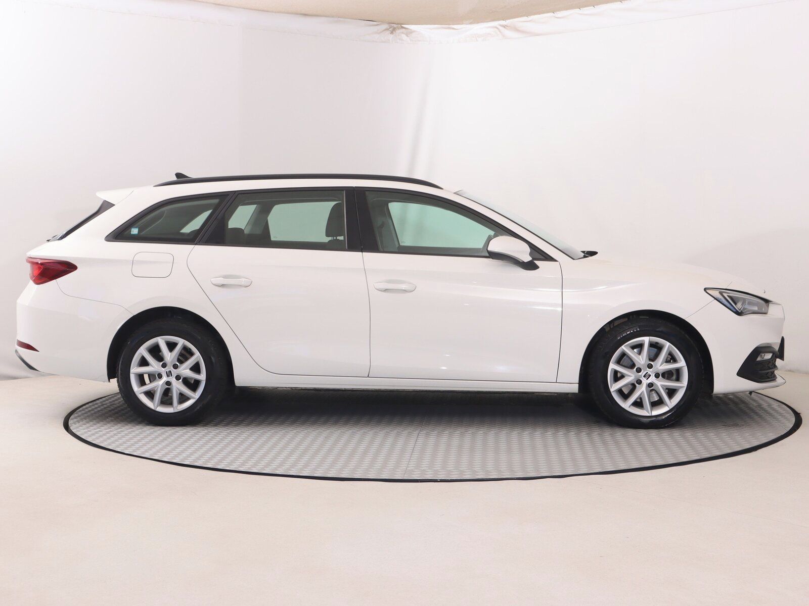 Seat Leon, 2.0 TDI, Xcellence, Automat - fotka 6