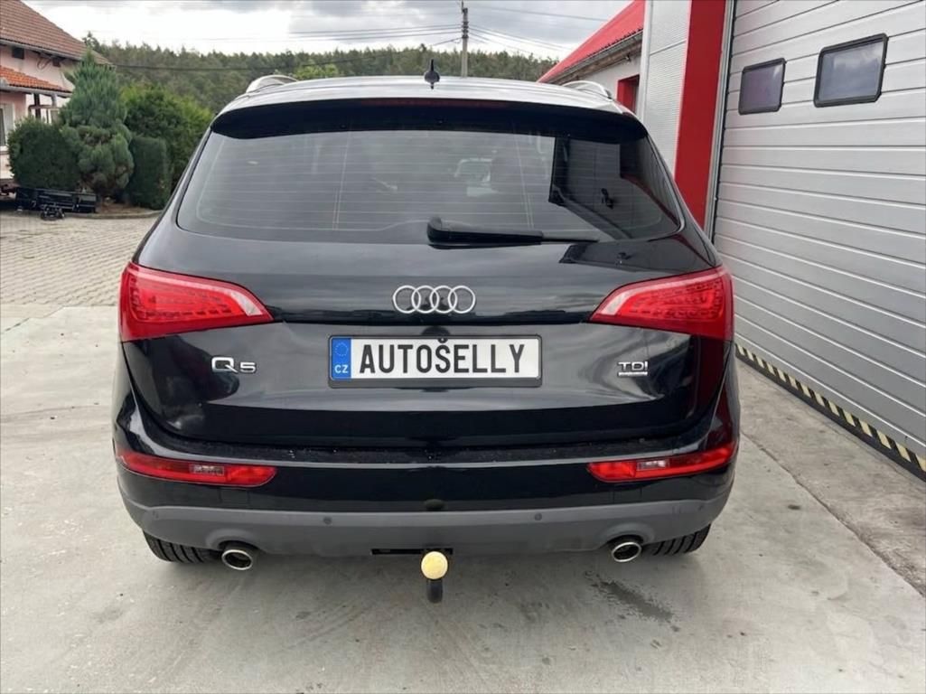 Audi Q5, 3,0 TDI QUATTRO 176 kW TAŽNÉ - fotka 4