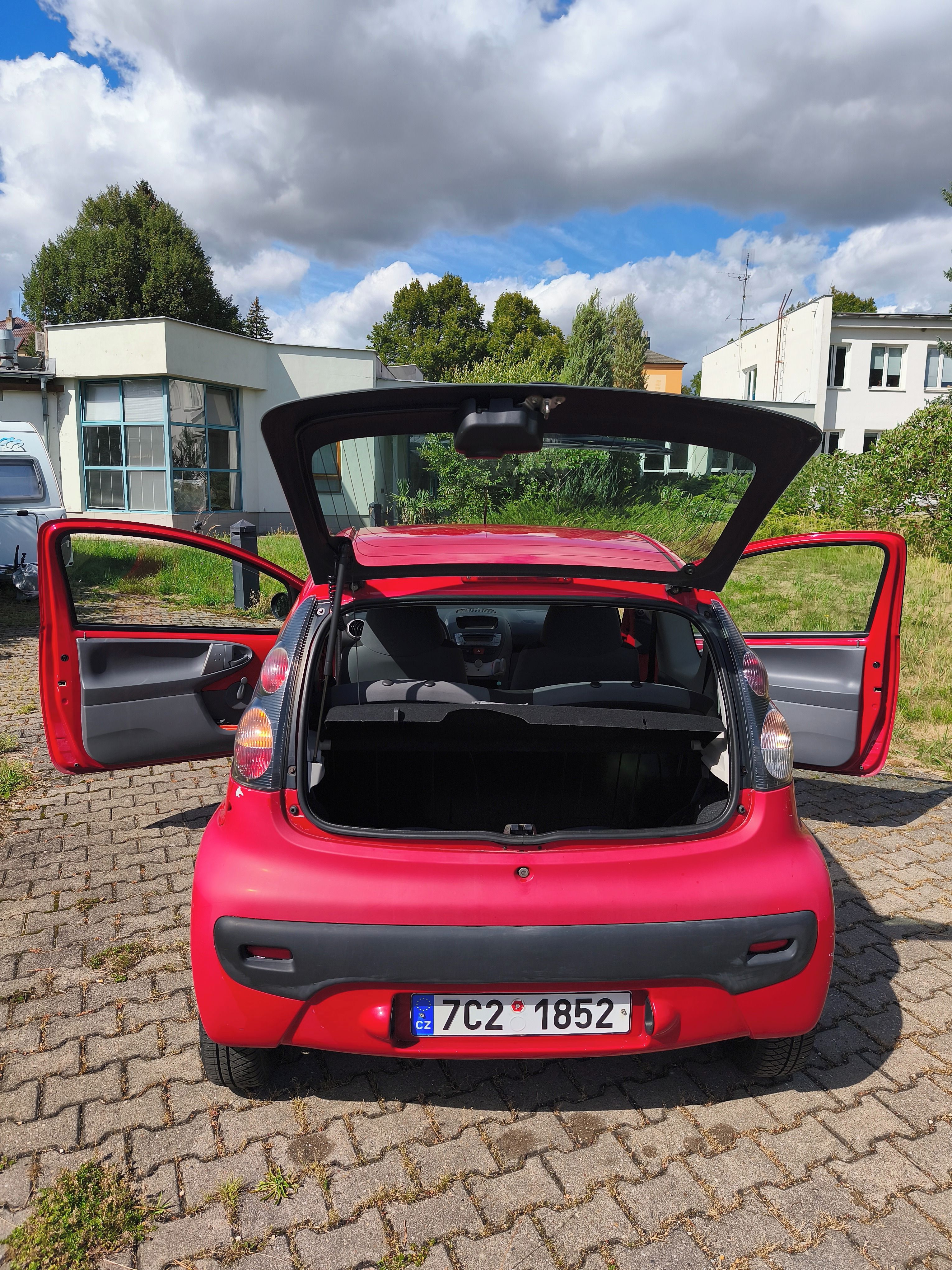 Citroën C1, Citroen C1 1.0 50kw - fotka 6