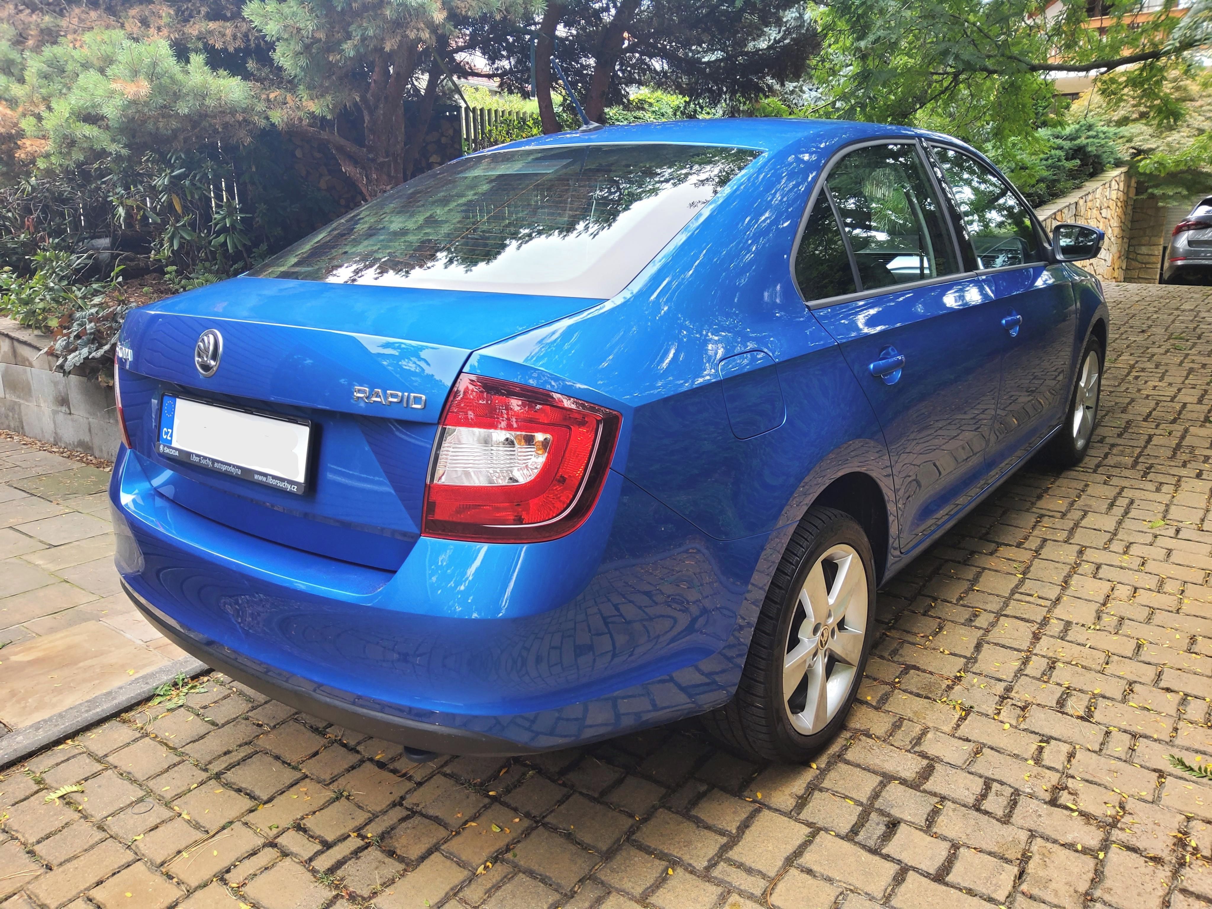 Škoda Rapid, 1.0TSI 70kW 1maj ČR klima - fotka 5