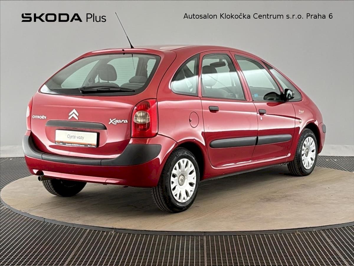 Citroën Xsara Picasso, i 16V80 kW Exclusive - fotka 2