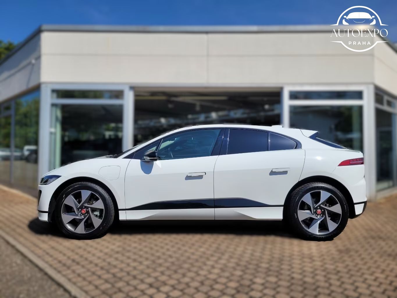 Jaguar I-Pace, EV400 S*PANORAMA*Matrix-LED - fotka 3