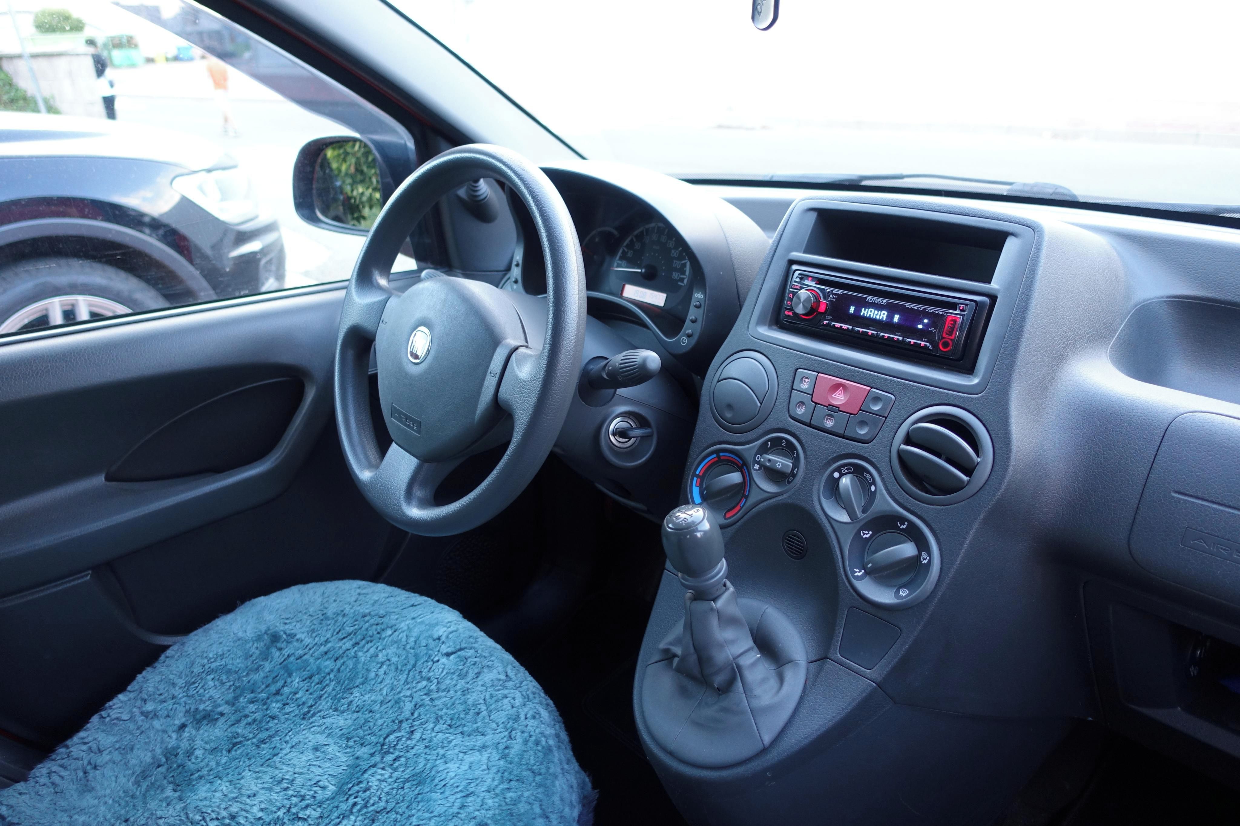 Fiat Panda, 1.2i garáž,1.majitel, krásné ! - fotka 6