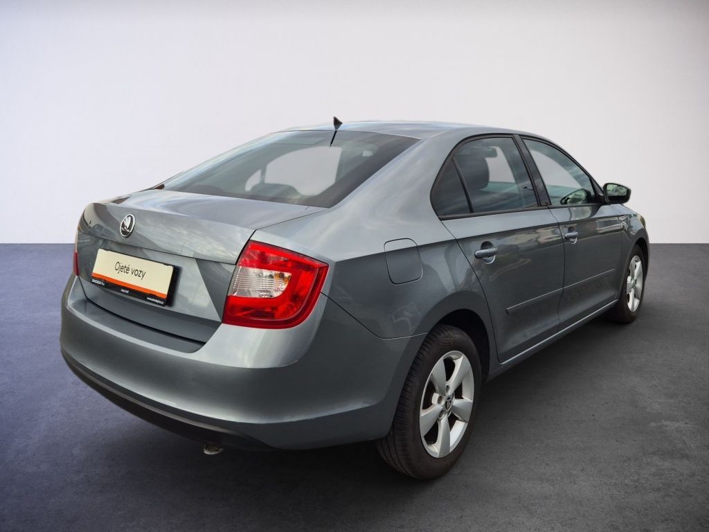 Škoda Rapid, Ambition 1.6 TDI 77 kW - fotka 2