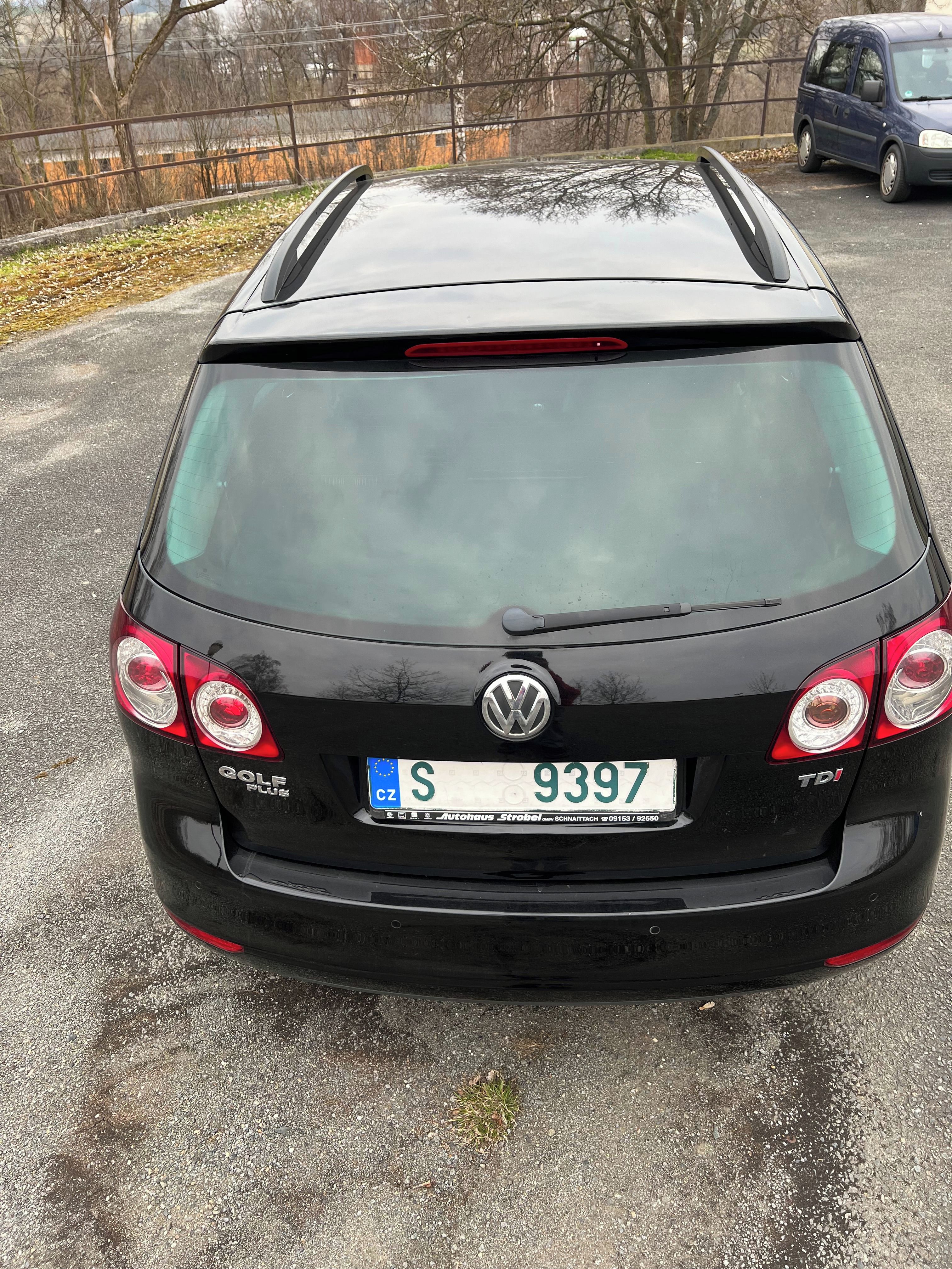 Volkswagen Golf Plus, 1,6TDi 77kW MATCH [telefon skryt] - fotka 5