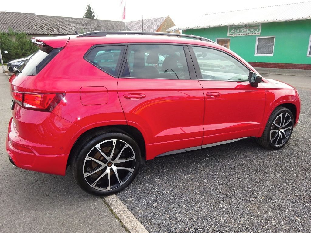 Seat Ateca, CUPRA 2,0 TSI 221kW DSG 4x4 - fotka 6