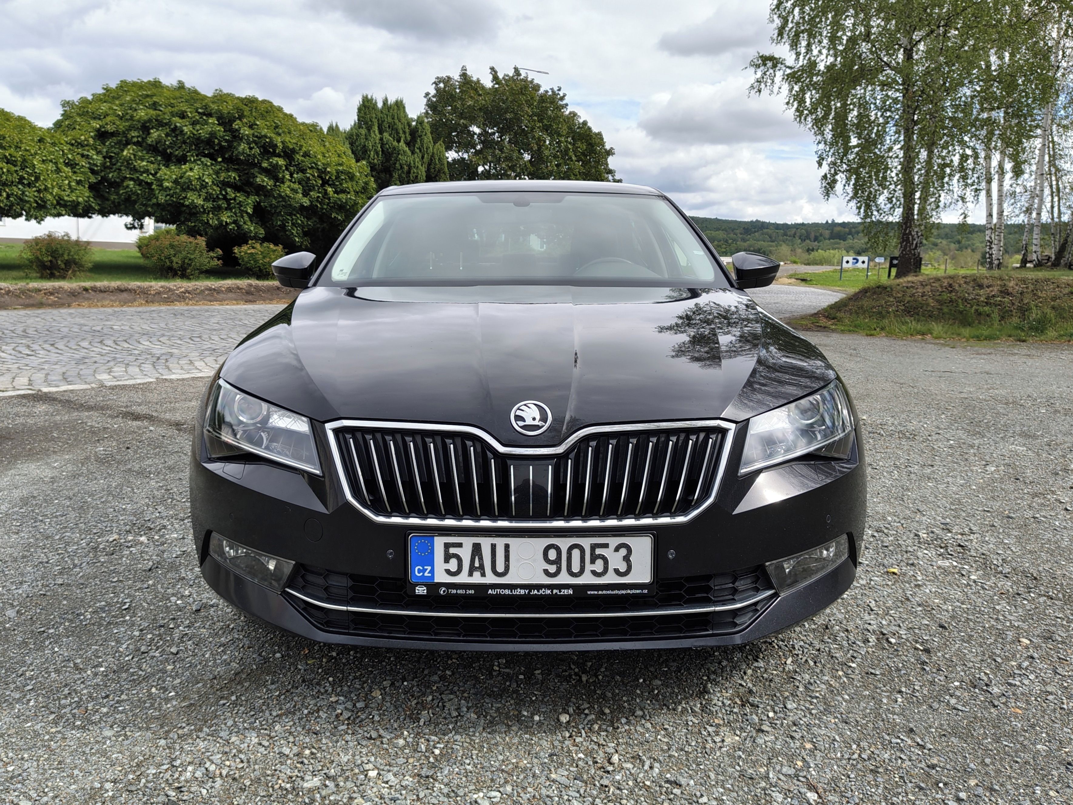 Škoda Superb, 2.0TDi,1.maj,nové v ČR,DPH,4X4 - fotka 2