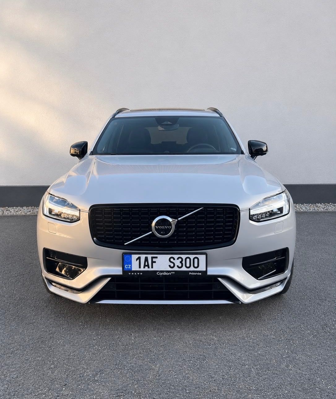 Volvo XC90, B5 AWD Diesel Ultimate Dark - fotka 3