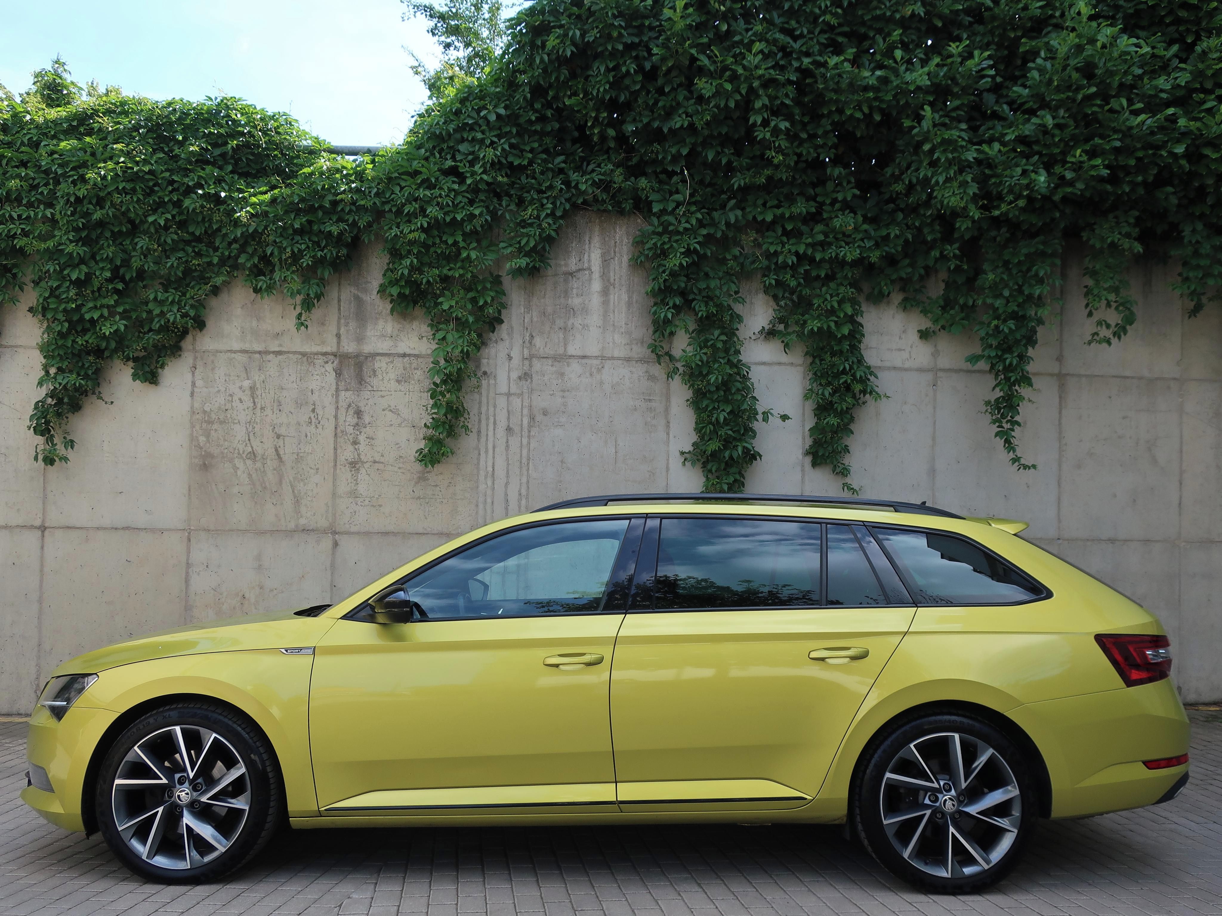 Škoda Superb, SPORTLINE/2.0TDI-190PS/CANTON - fotka 2