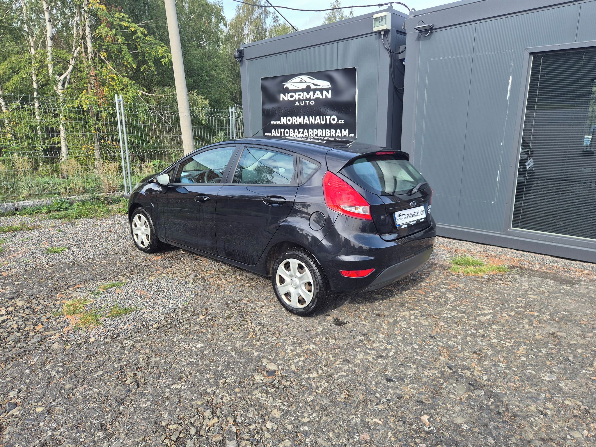 Ford Fiesta, 1.2i 44kW, klima - fotka 5