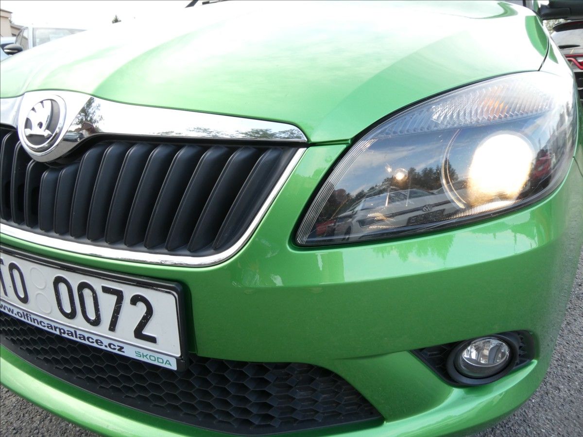 Škoda Fabia, 1,2 TSI 63kW klima,ČR,serviska - fotka 4