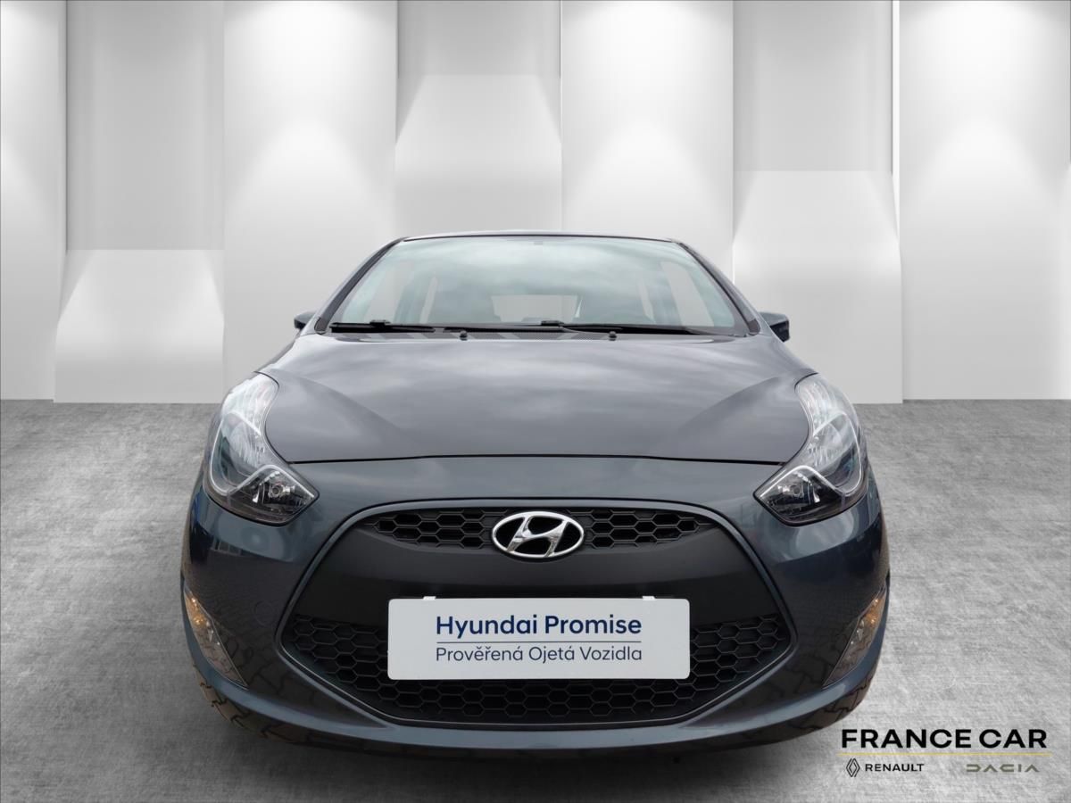 Hyundai ix20, 1,6   1.6i Trikolor Essentiall - fotka 2