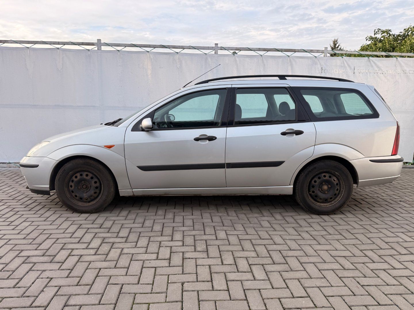 Ford Focus, 66kW*PLNĚ POJIZDNÉ!*STK 09/27* - fotka 3