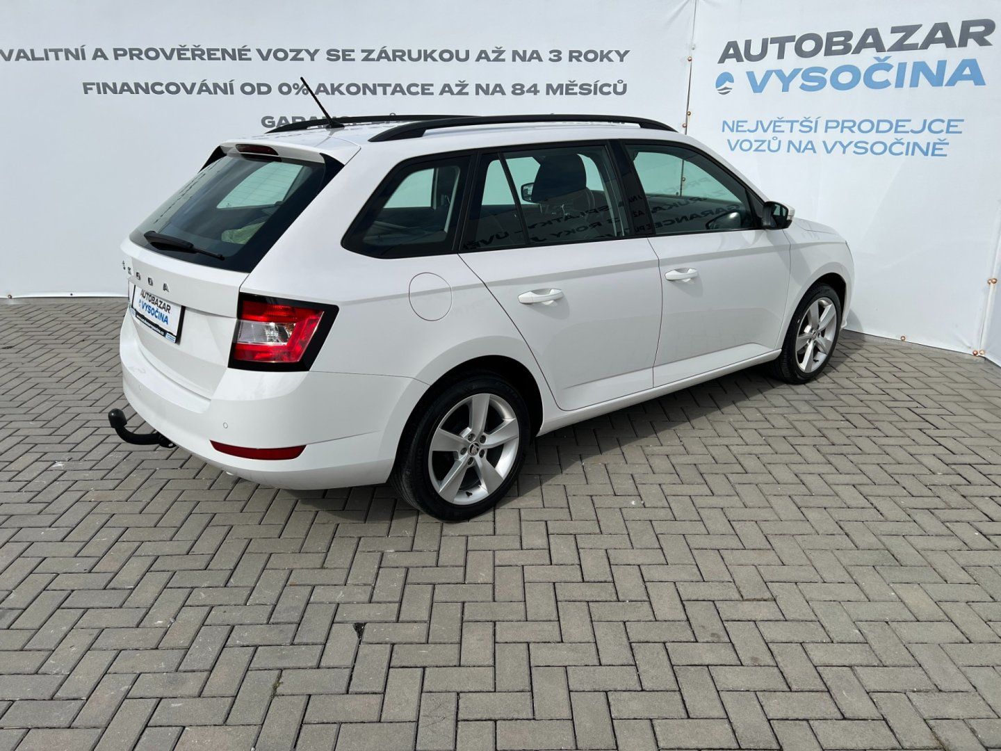 Škoda Fabia, Com.1.0TSi Tažné! Ambition+! - fotka 4