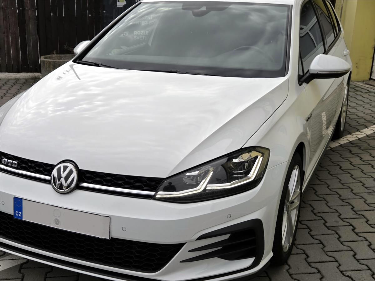 Volkswagen Golf, 2,0 GTD 135kW DSG, DPH - fotka 3