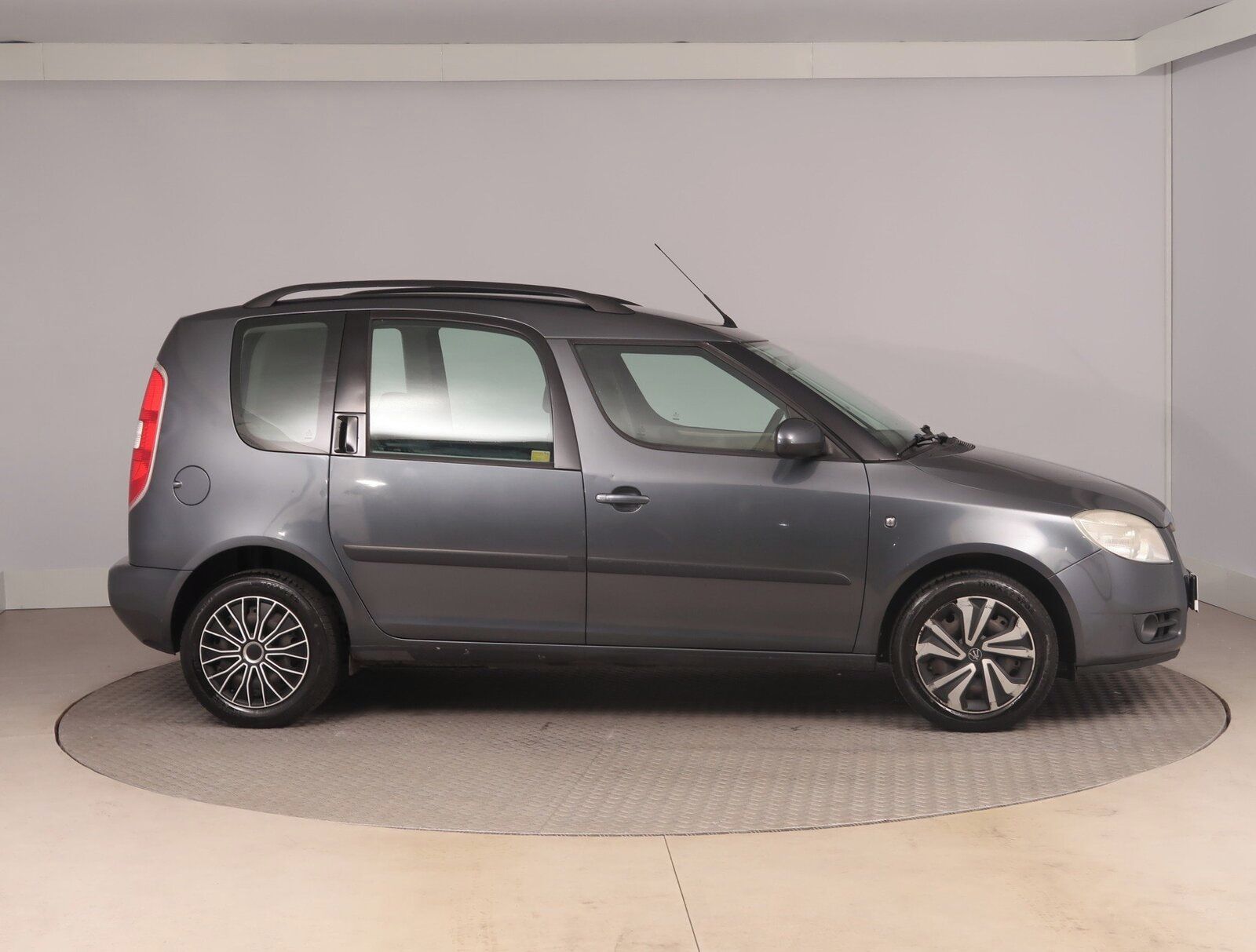 Škoda Roomster, 1.2 12V, Ambition, Serv.kniha - fotka 6
