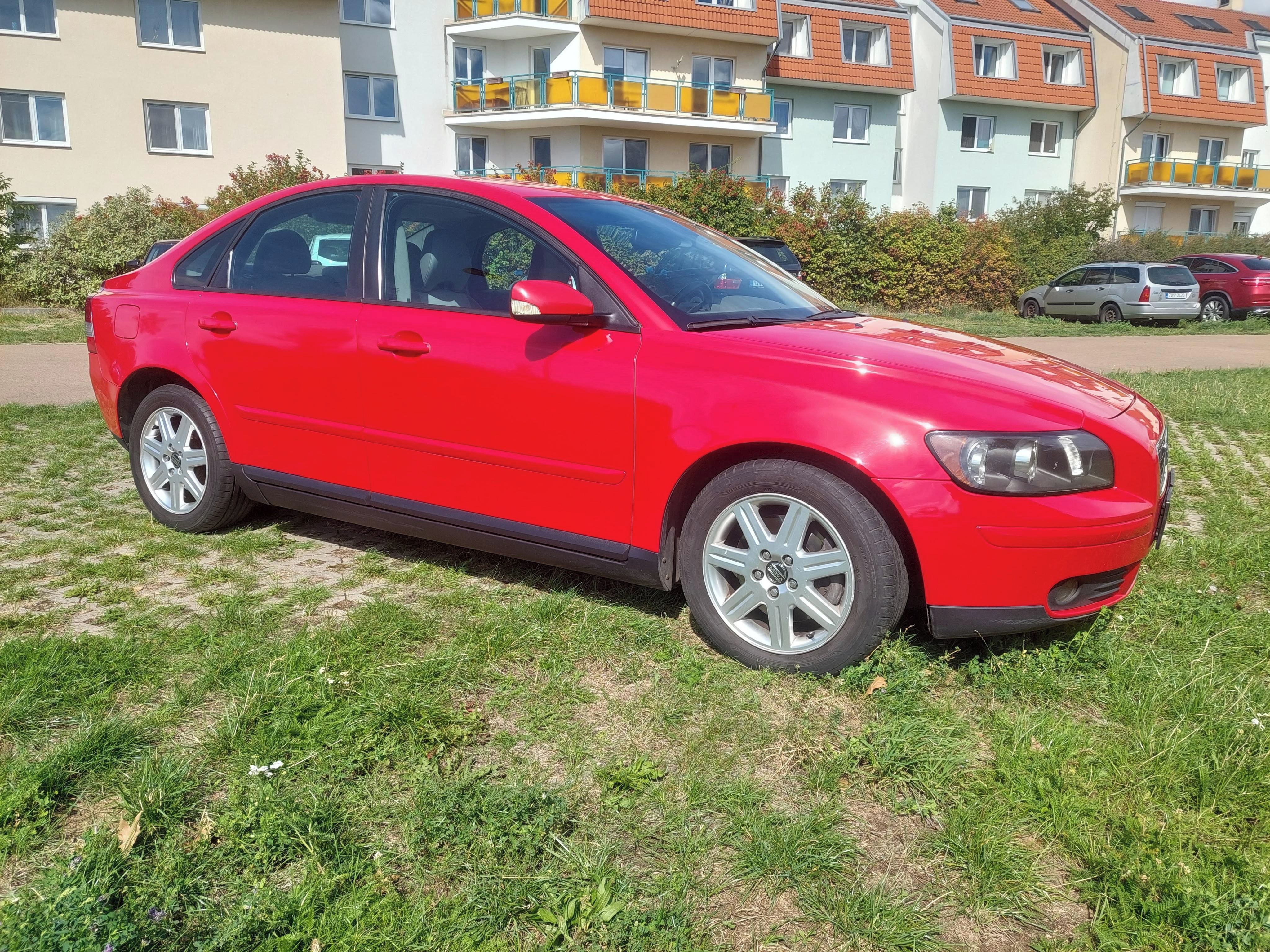 Volvo S40, 2.0D 100 kW, udržované - fotka 2