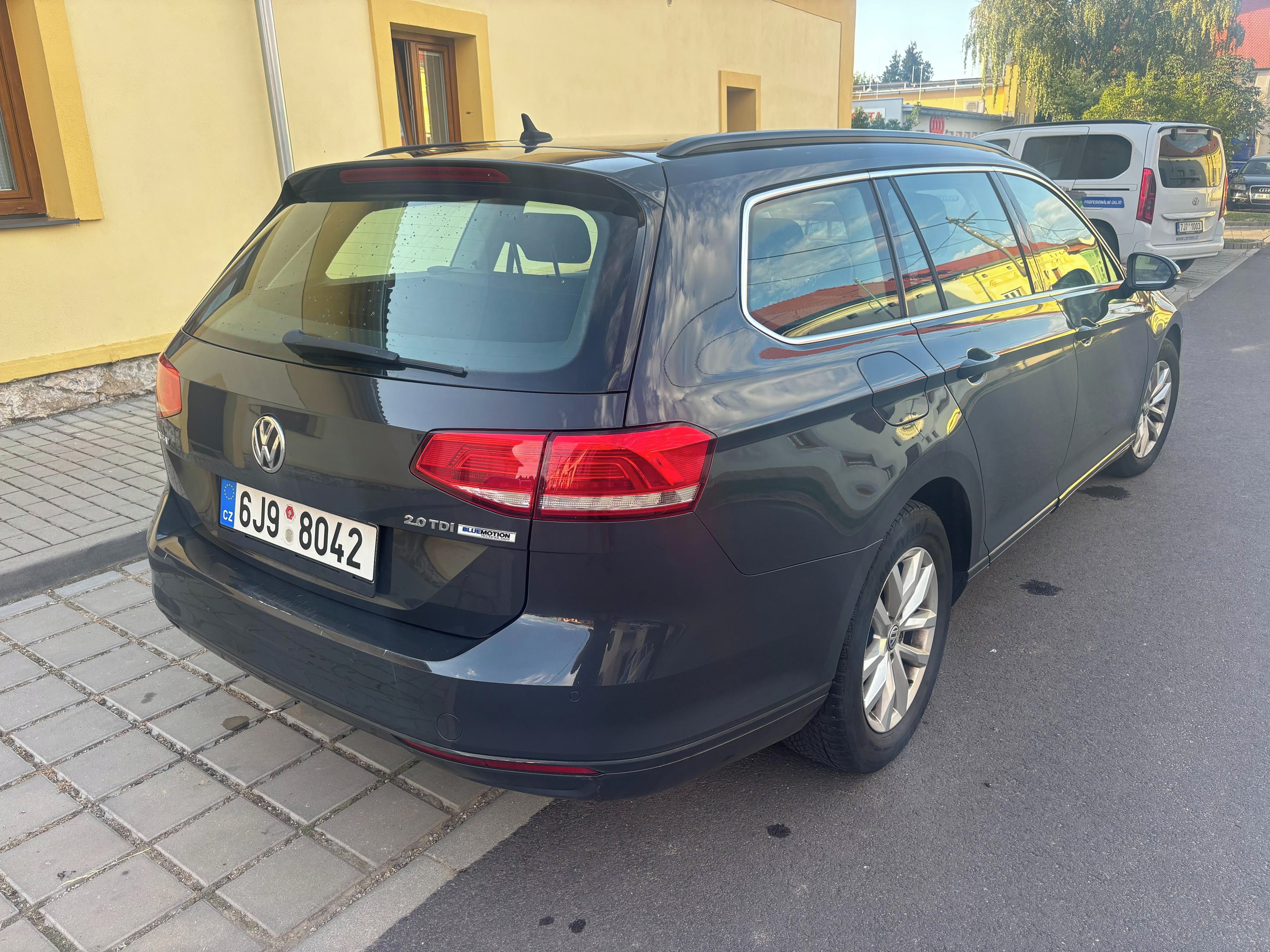 Volkswagen Passat, Volkswagen Passat, 2,0 TDI - fotka 5