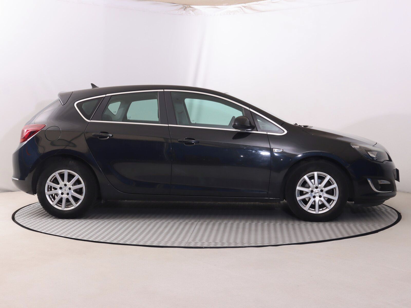 Opel Astra, 1.4 T, Serv.kniha - fotka 6