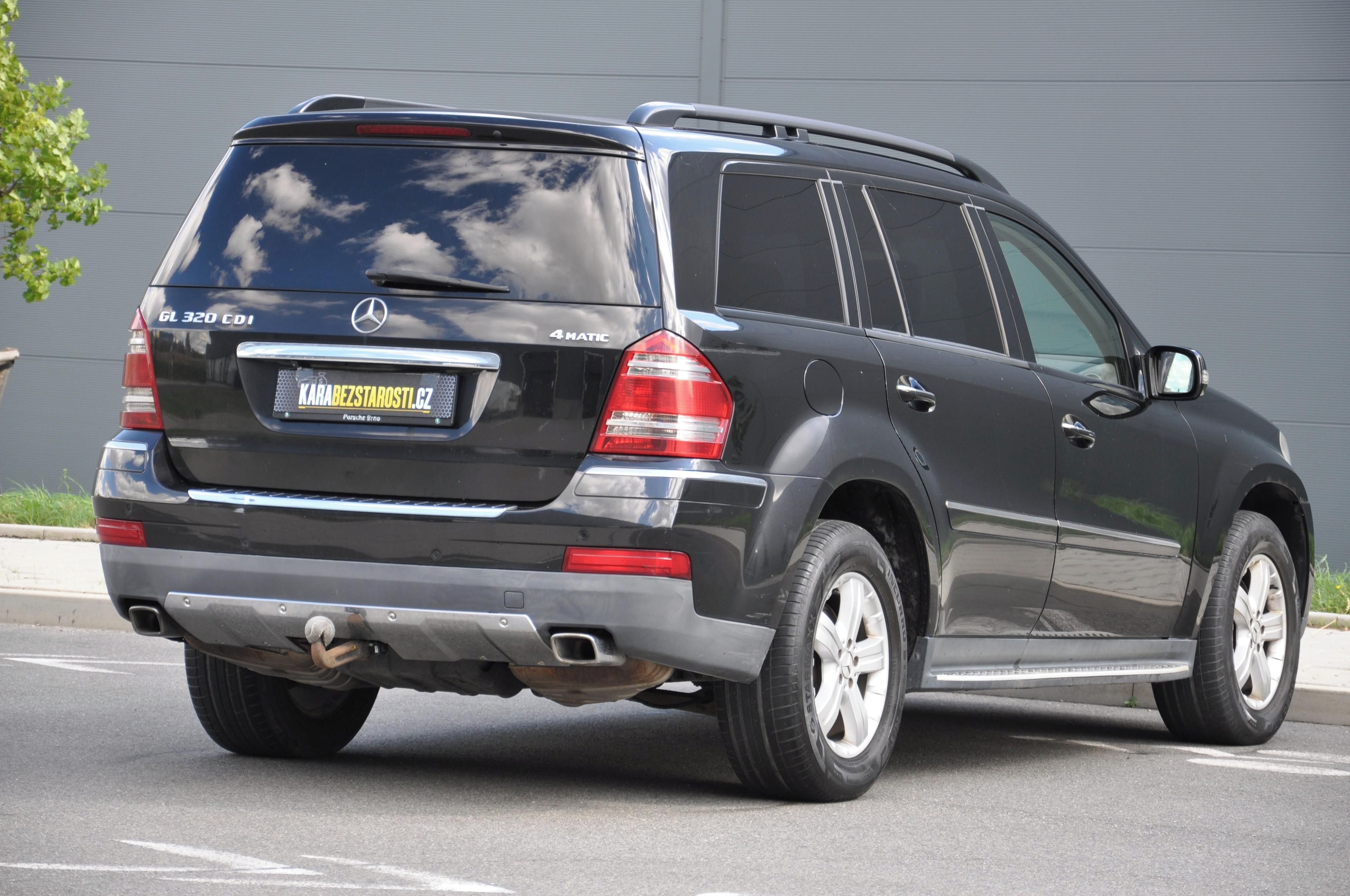 Mercedes-Benz GL, 4MATIC, AIRMATIC, bez nehod - fotka 4
