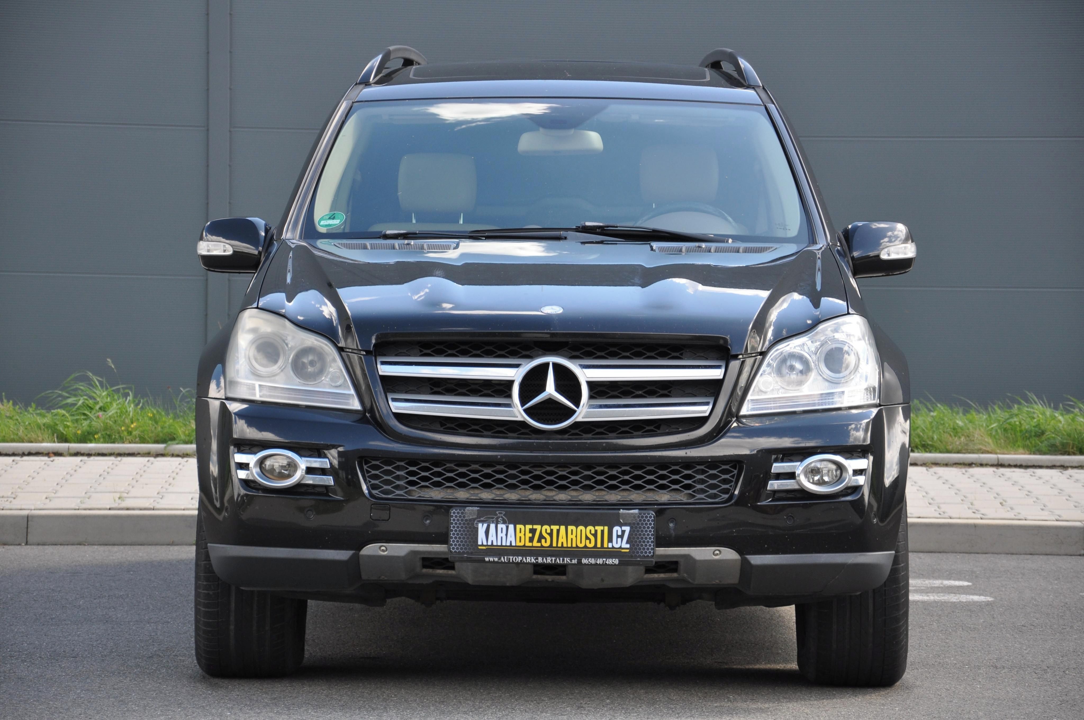 Mercedes-Benz GL, 4MATIC, AIRMATIC, bez nehod - fotka 2