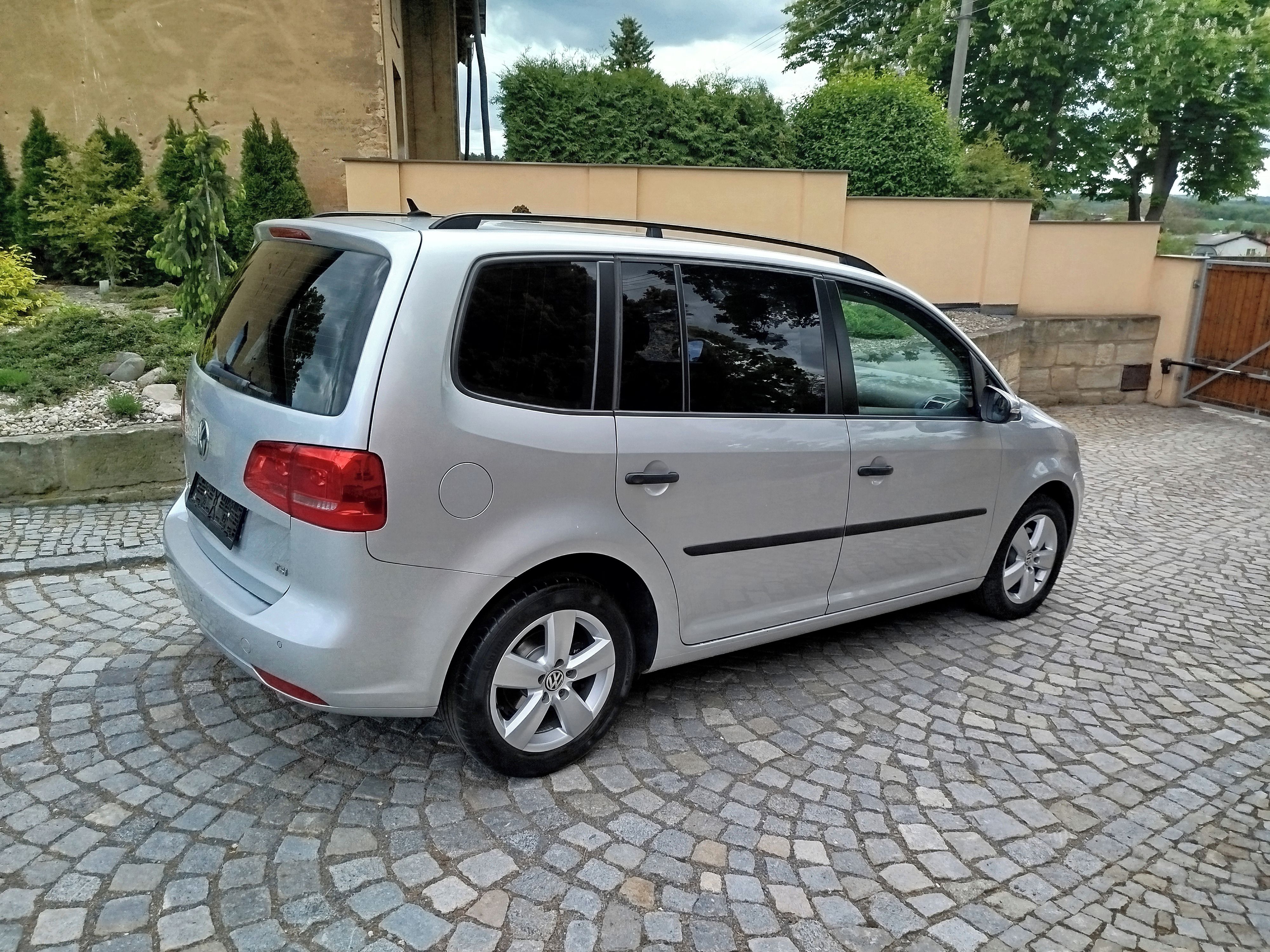 Volkswagen Touran, 1.4 Tsi - fotka 4