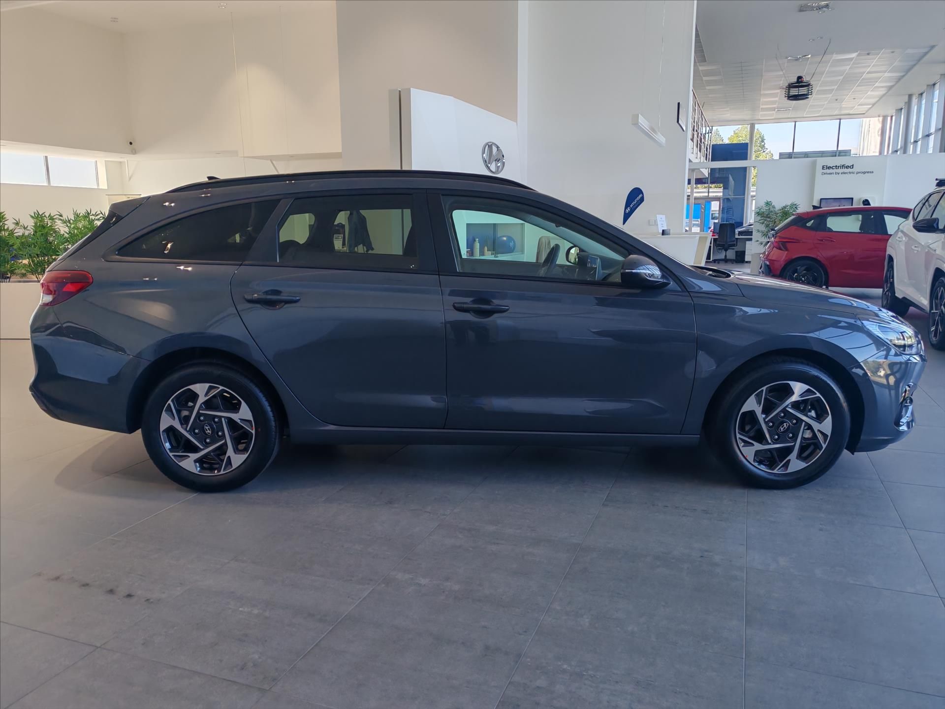 Hyundai i30, 1,0 T-GDi  GO CZECH! MY26 - fotka 5
