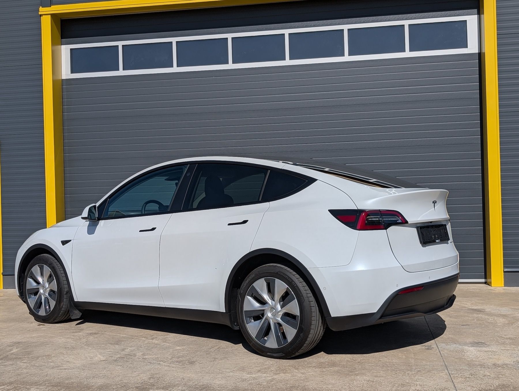 Tesla Model Y, Long Range/AWD, 378 kW, Záruka - fotka 5