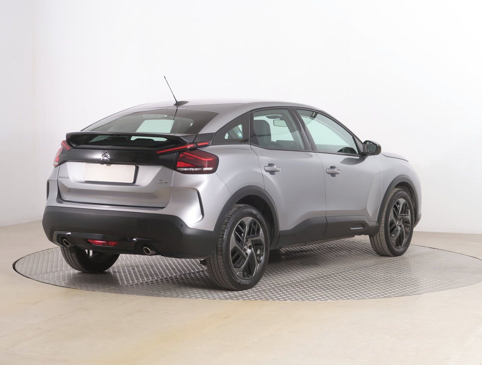 Citroën C4, 1.2 PureTech, Feel, Automat - fotka 5