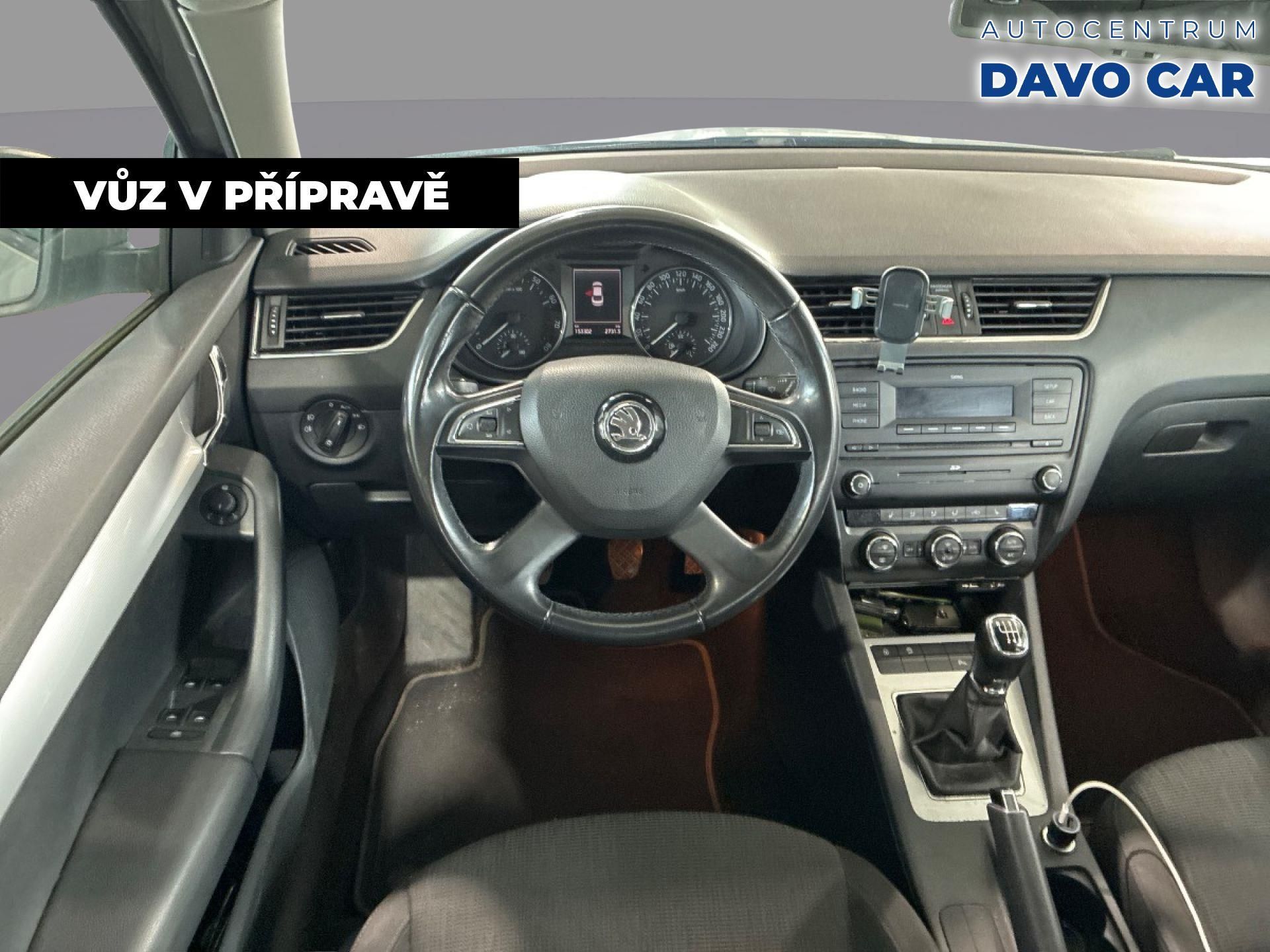 Škoda Octavia, 1,8 TSI 132kW Elegance CZ - fotka 3