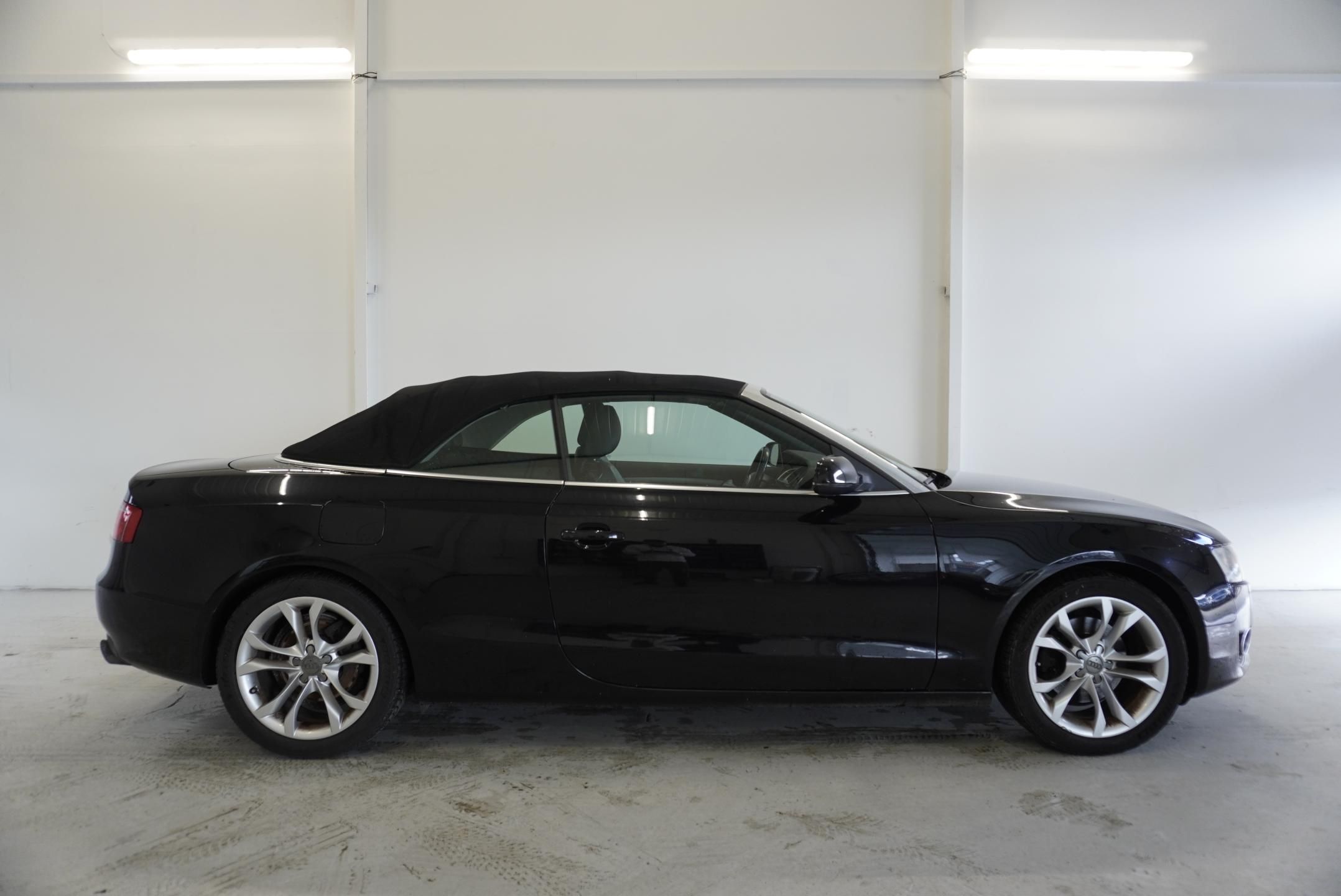 Audi A5, 2,0 TFSI KABRIO AUTOMAT - fotka 4