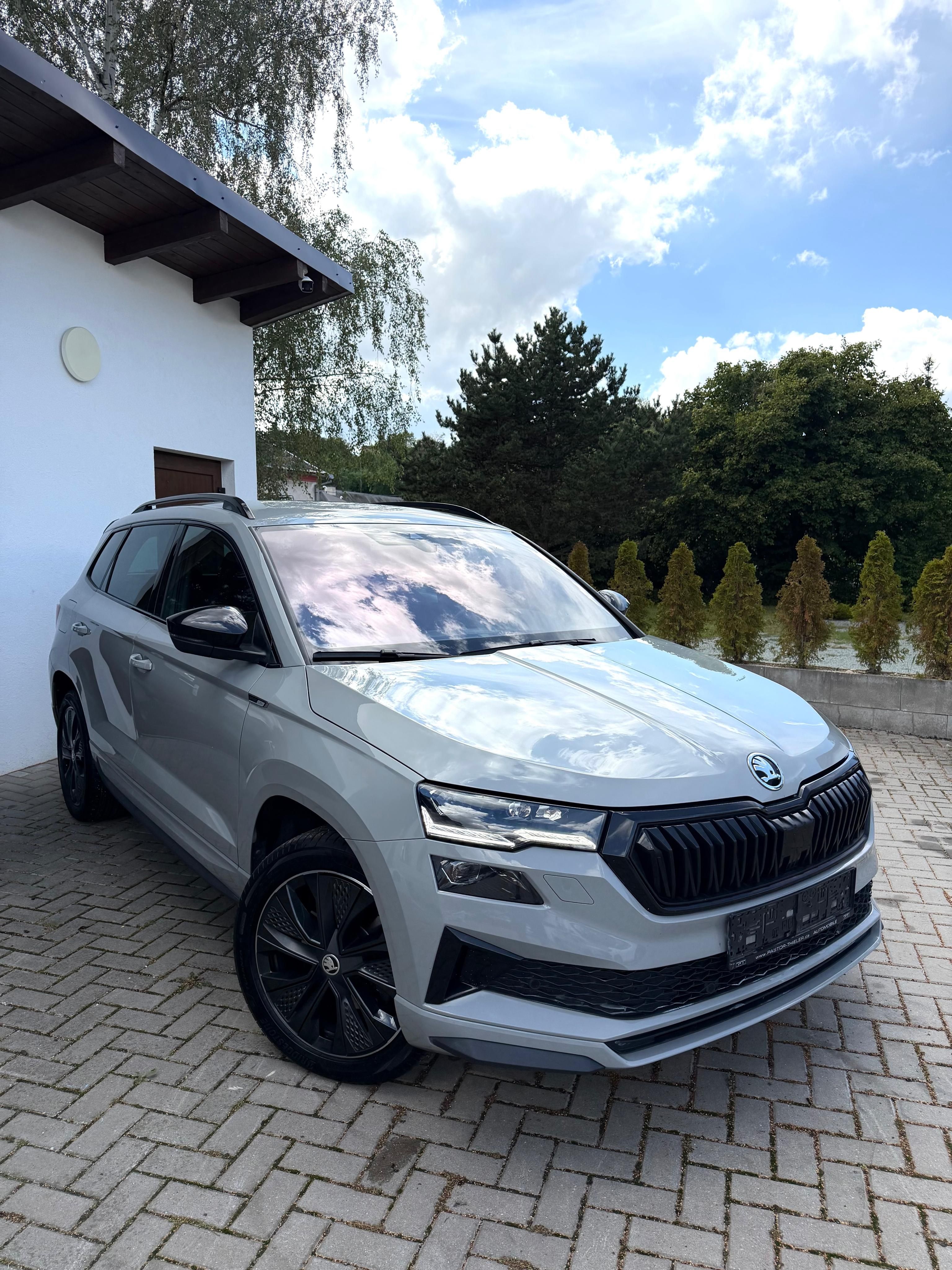 Škoda Karoq, Sport Line 1.5 TSI MATRIX DCC