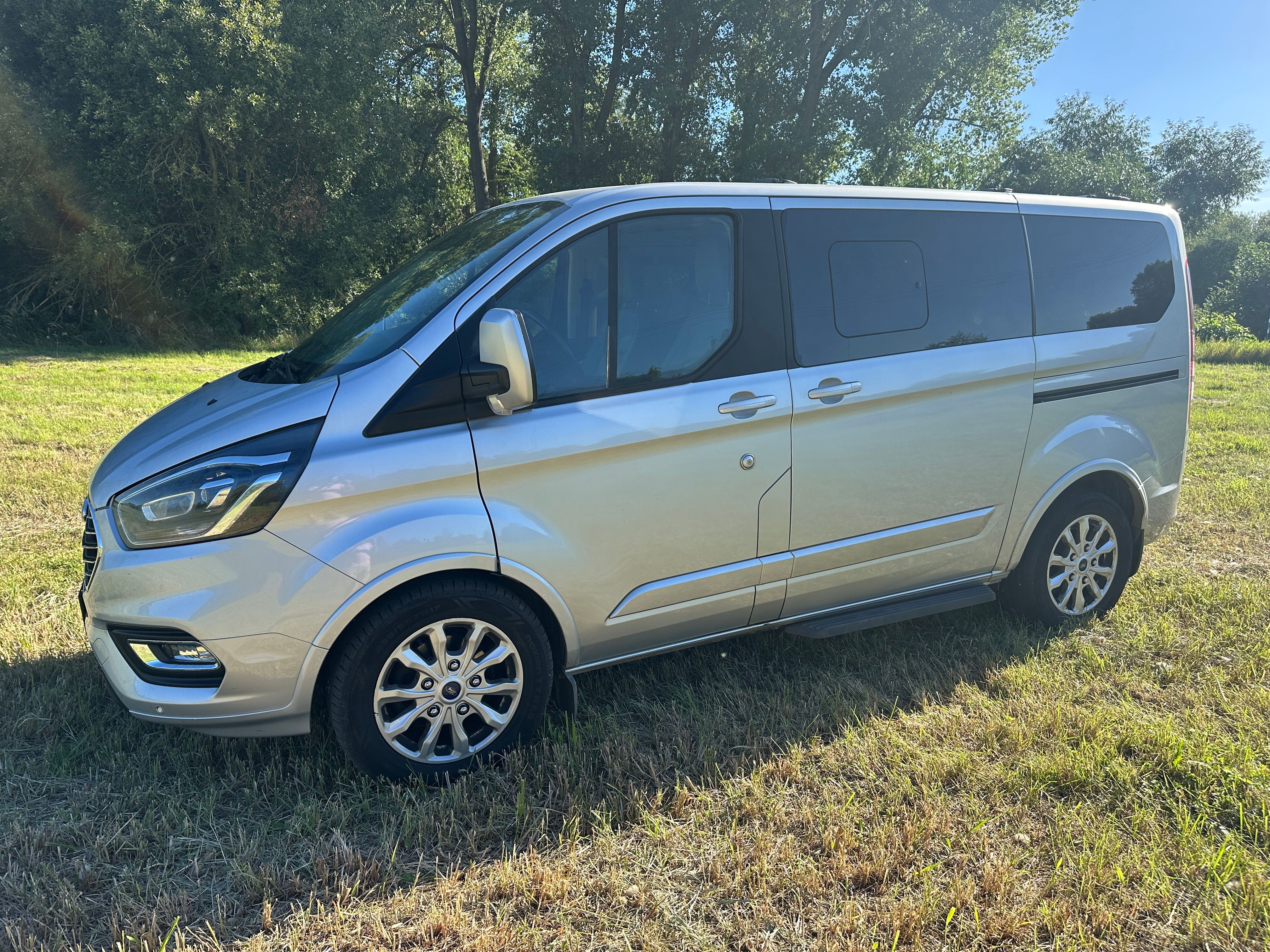 Ford Tourneo Custom, L1 Titanium X