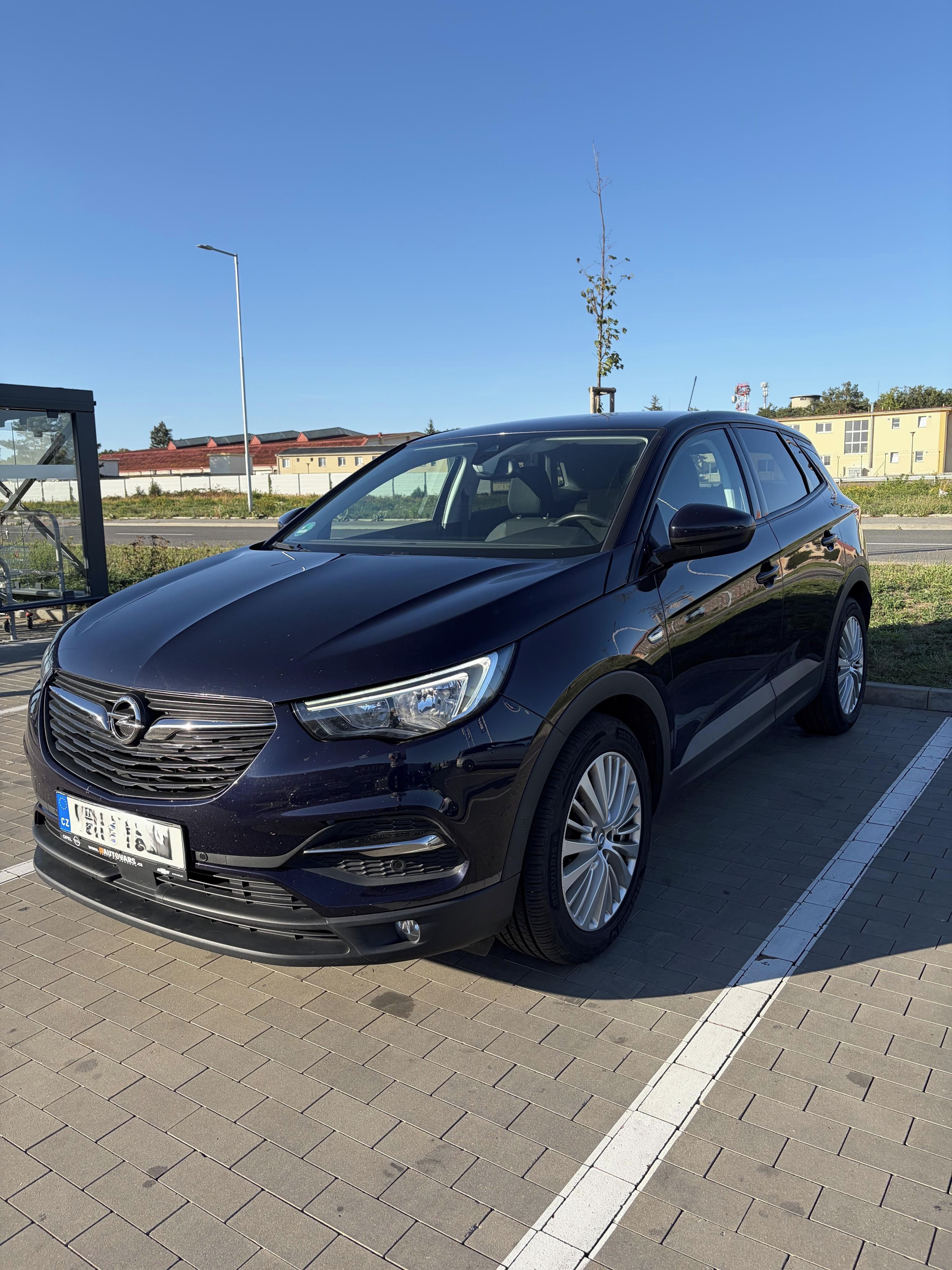 Opel Grandland X, 1,2 turbo 96kW, AT, ČR