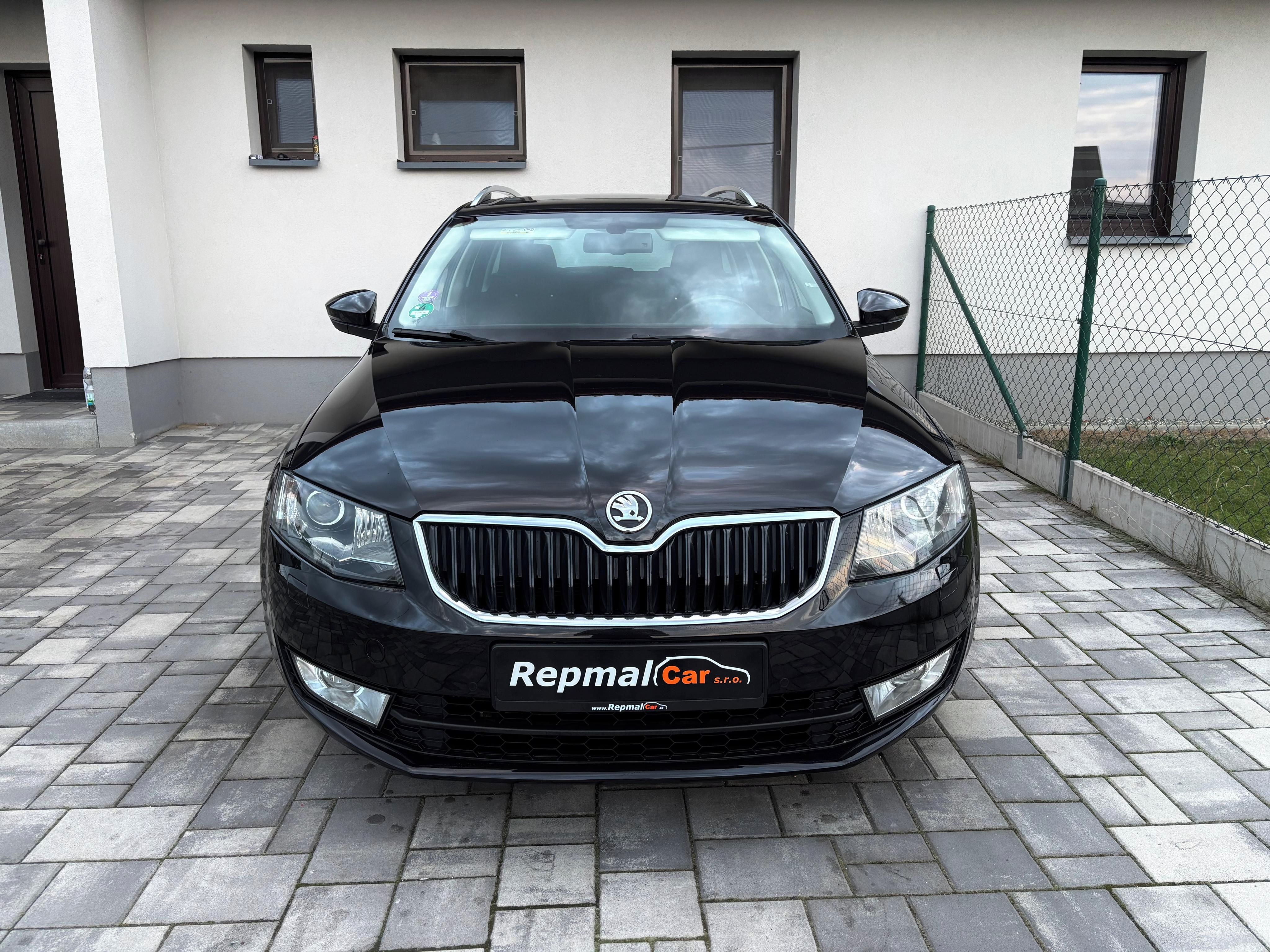 Škoda Octavia, 1.4TSi 110kW DSG, Edition - fotka 2