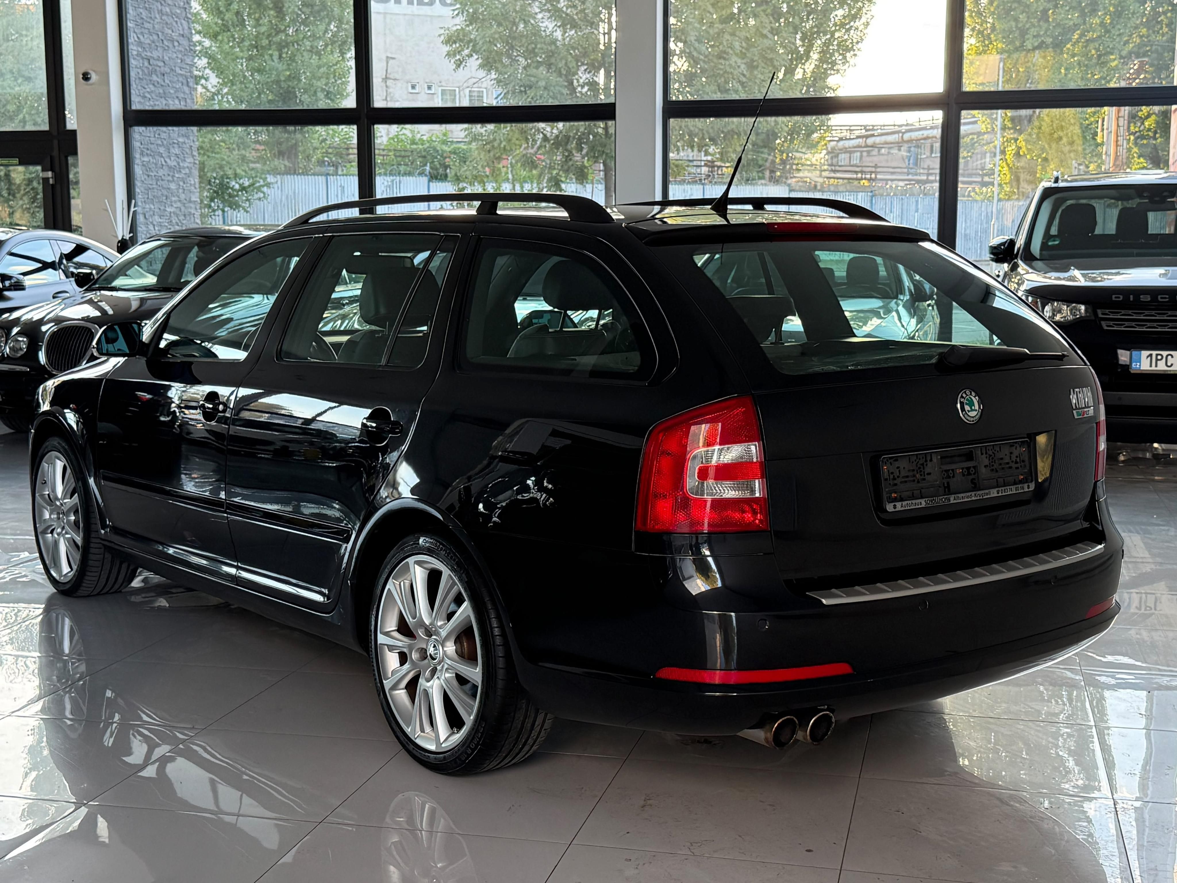 Škoda Octavia, VRS 2.0 TFSI 147 kW | SERVIS - fotka 6